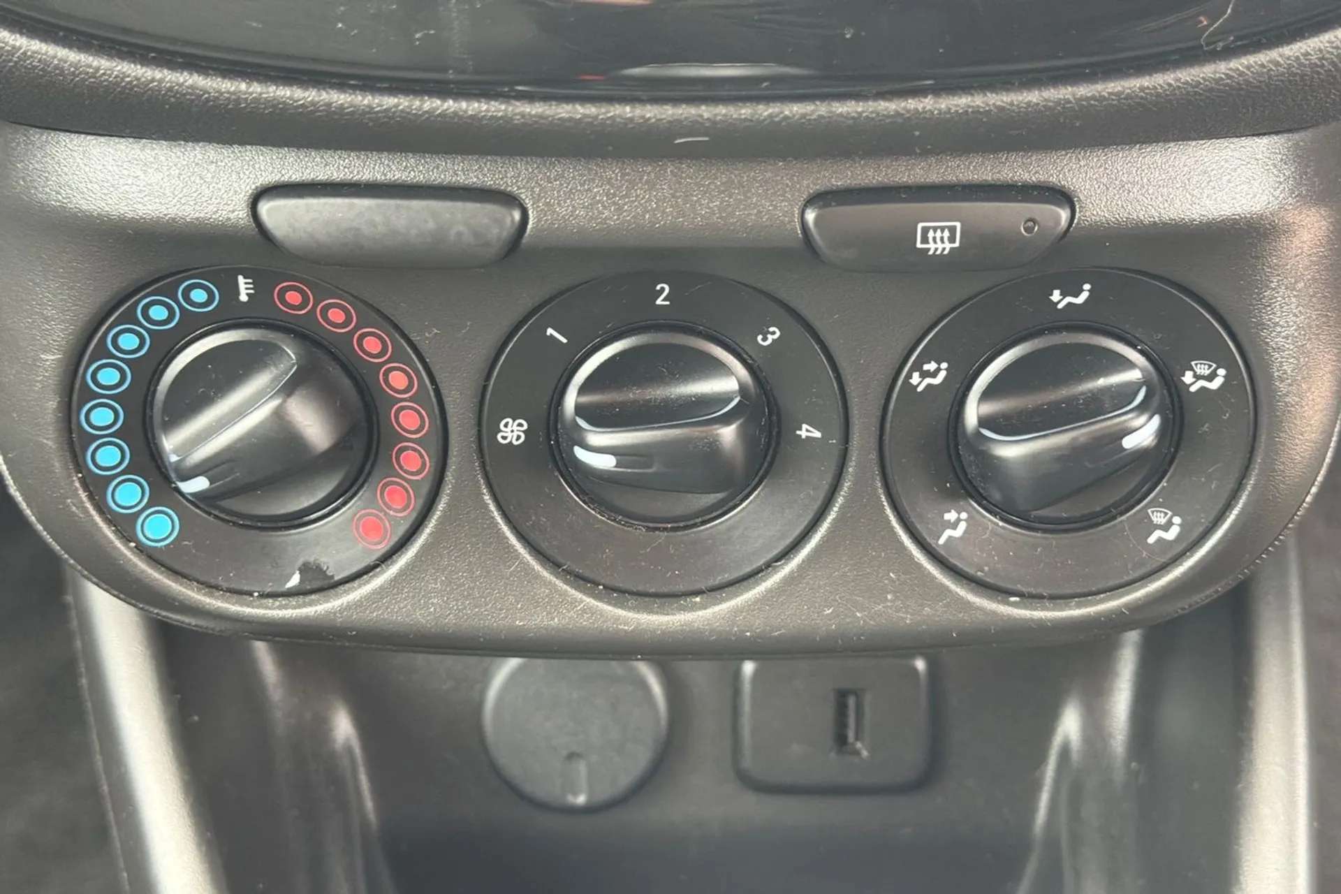 2018 VAUXHALL CORSA 2018 VAUXHALL CORSA