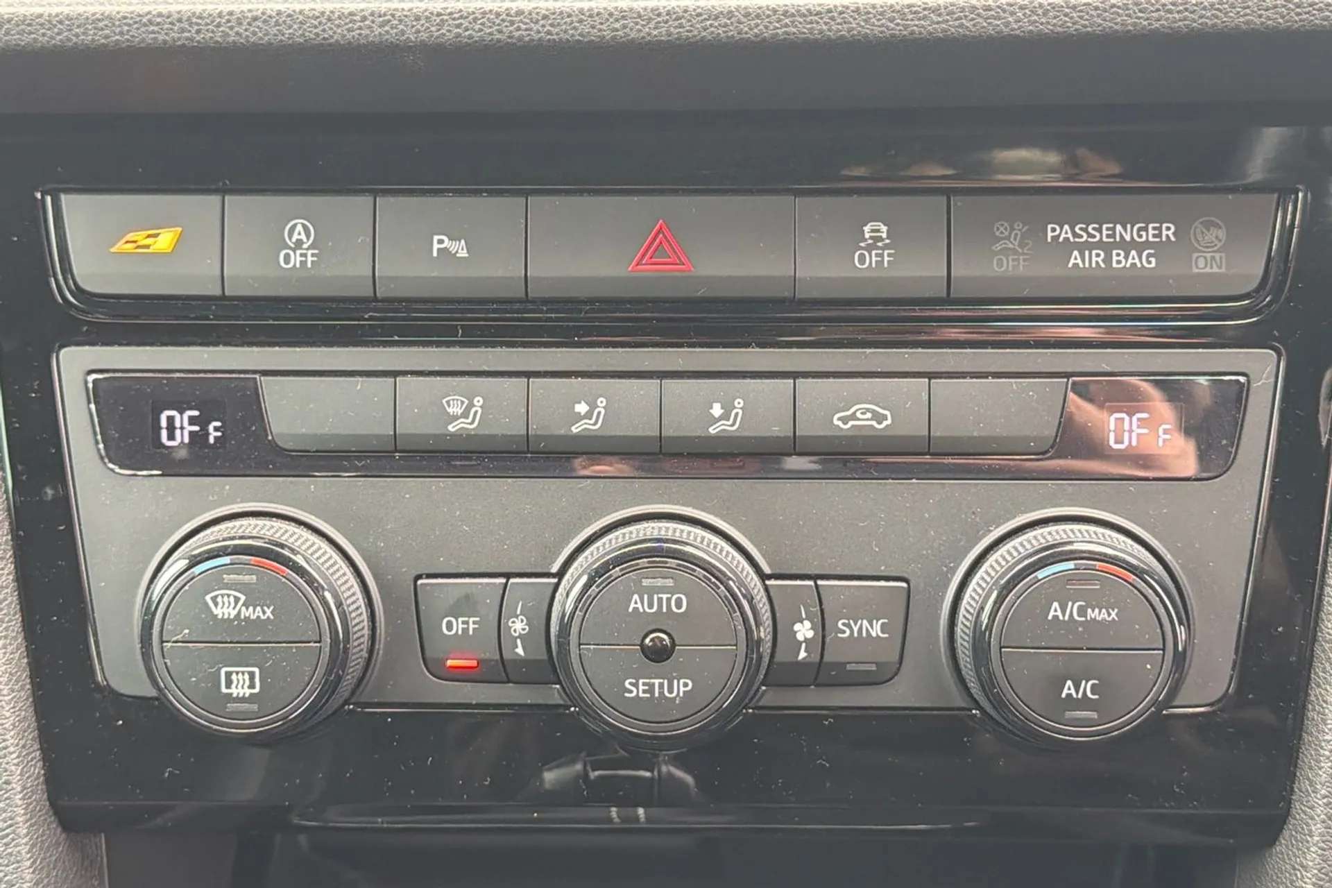 2020 SEAT LEON 2020 SEAT LEON