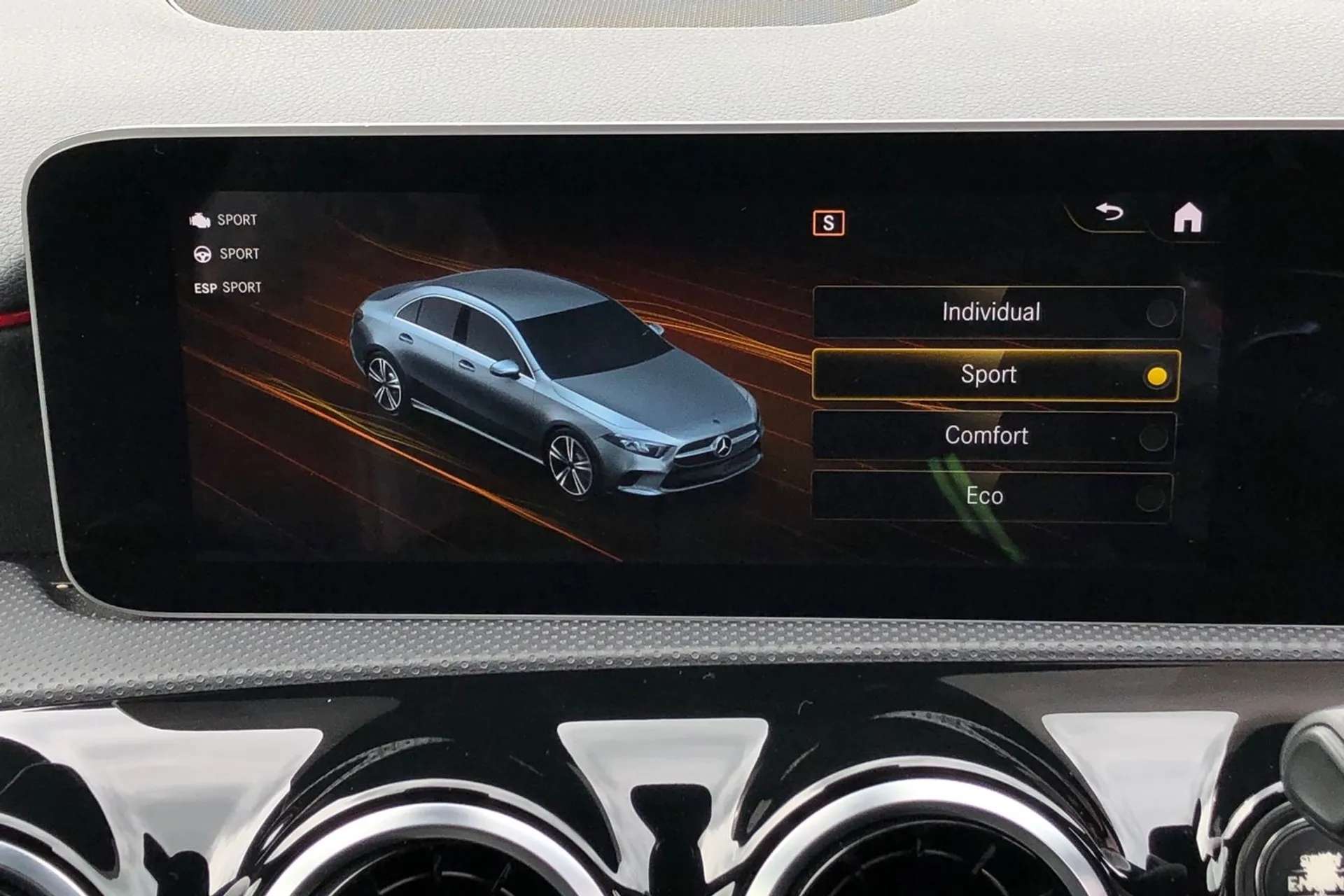2019 MERCEDES-BENZ A CLASS 2019 MERCEDES-BENZ A CLASS
