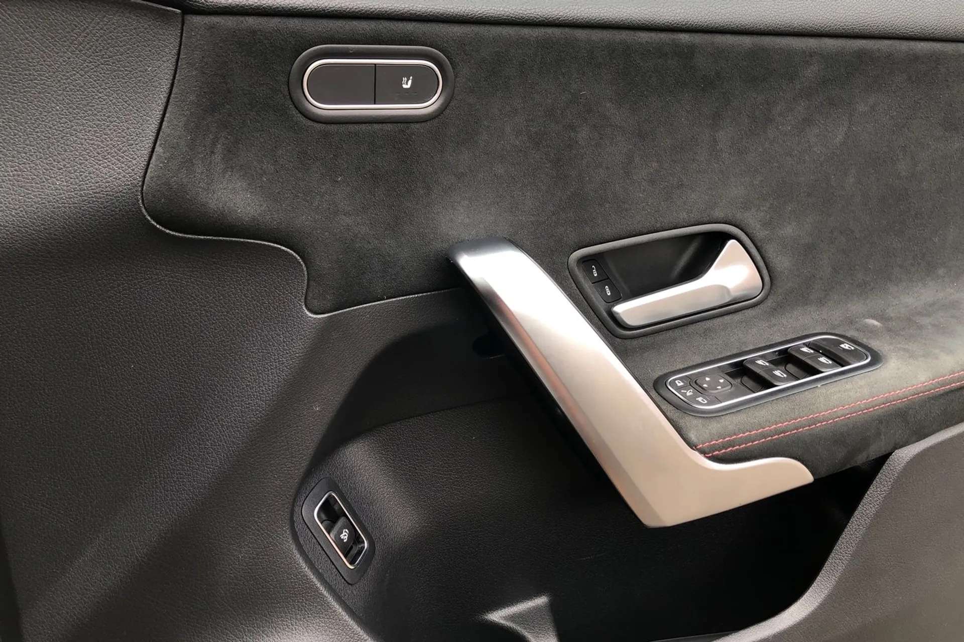 2019 MERCEDES-BENZ A CLASS 2019 MERCEDES-BENZ A CLASS