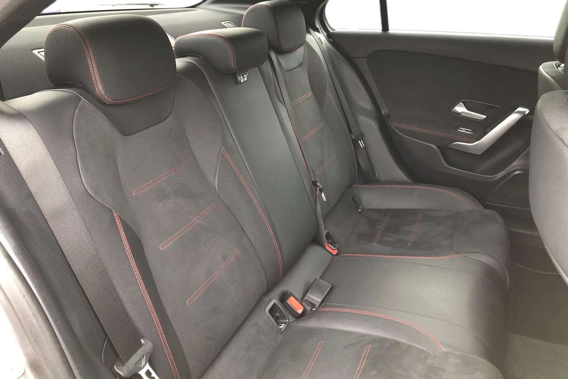 2019 MERCEDES-BENZ A CLASS 2019 MERCEDES-BENZ A CLASS