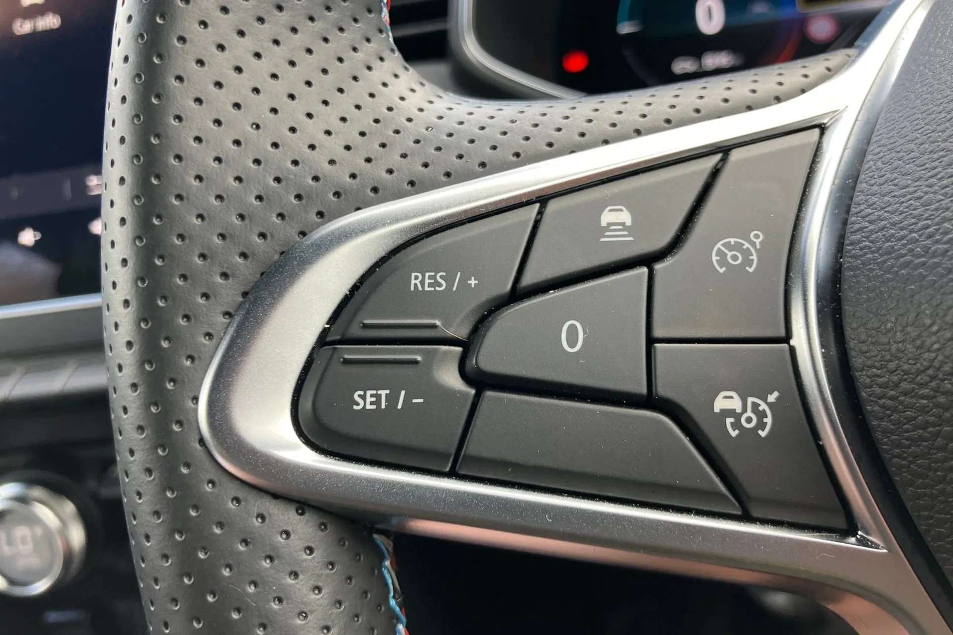 2024 RENAULT CLIO 2024 RENAULT CLIO