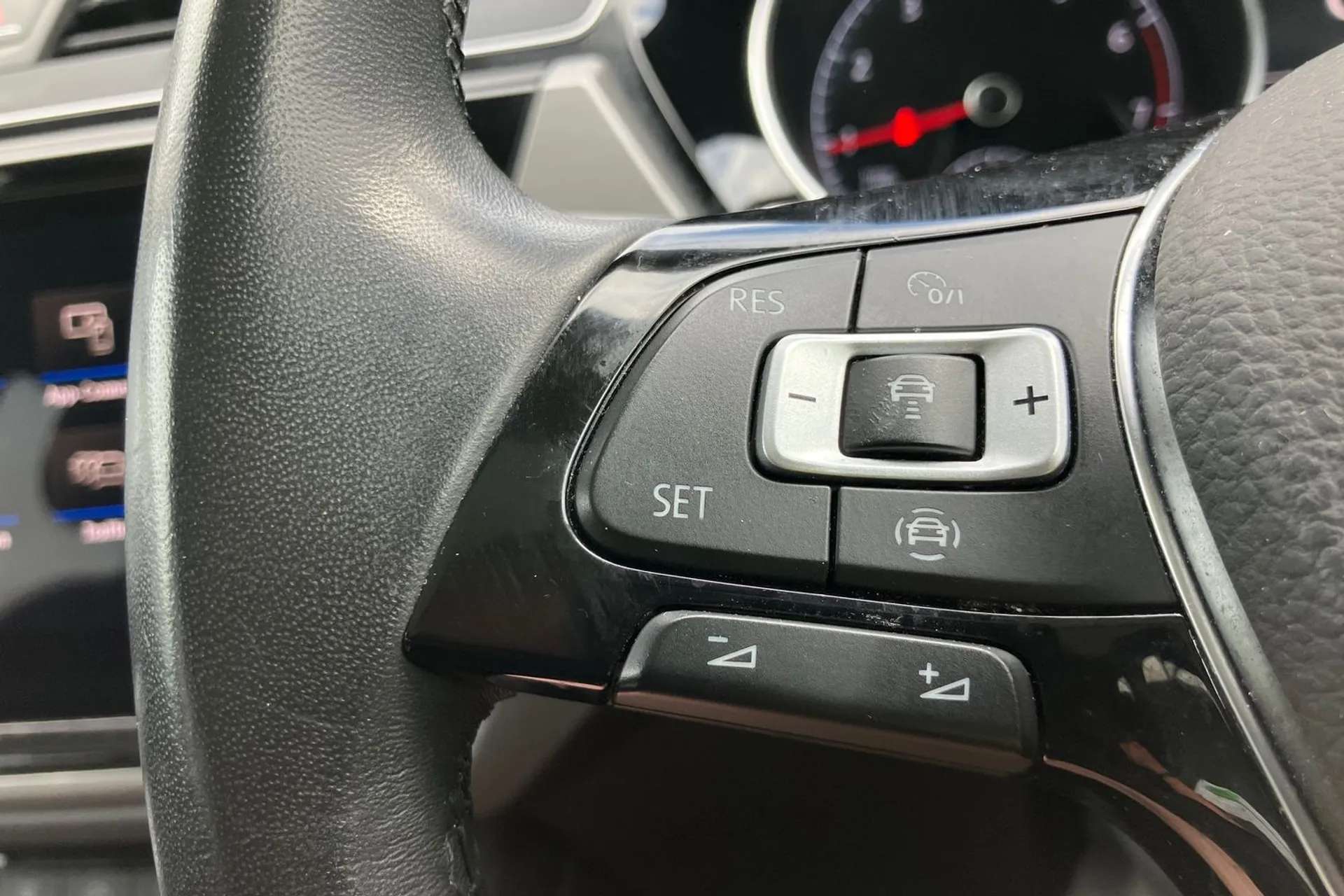 2020 VOLKSWAGEN TOURAN 2020 VOLKSWAGEN TOURAN