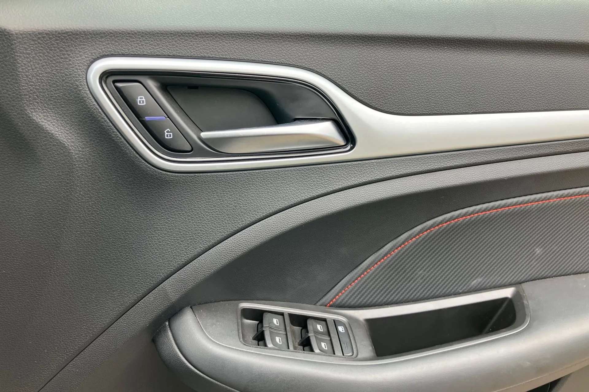 2023 MG MOTOR UK ZS 2023 MG MOTOR UK ZS