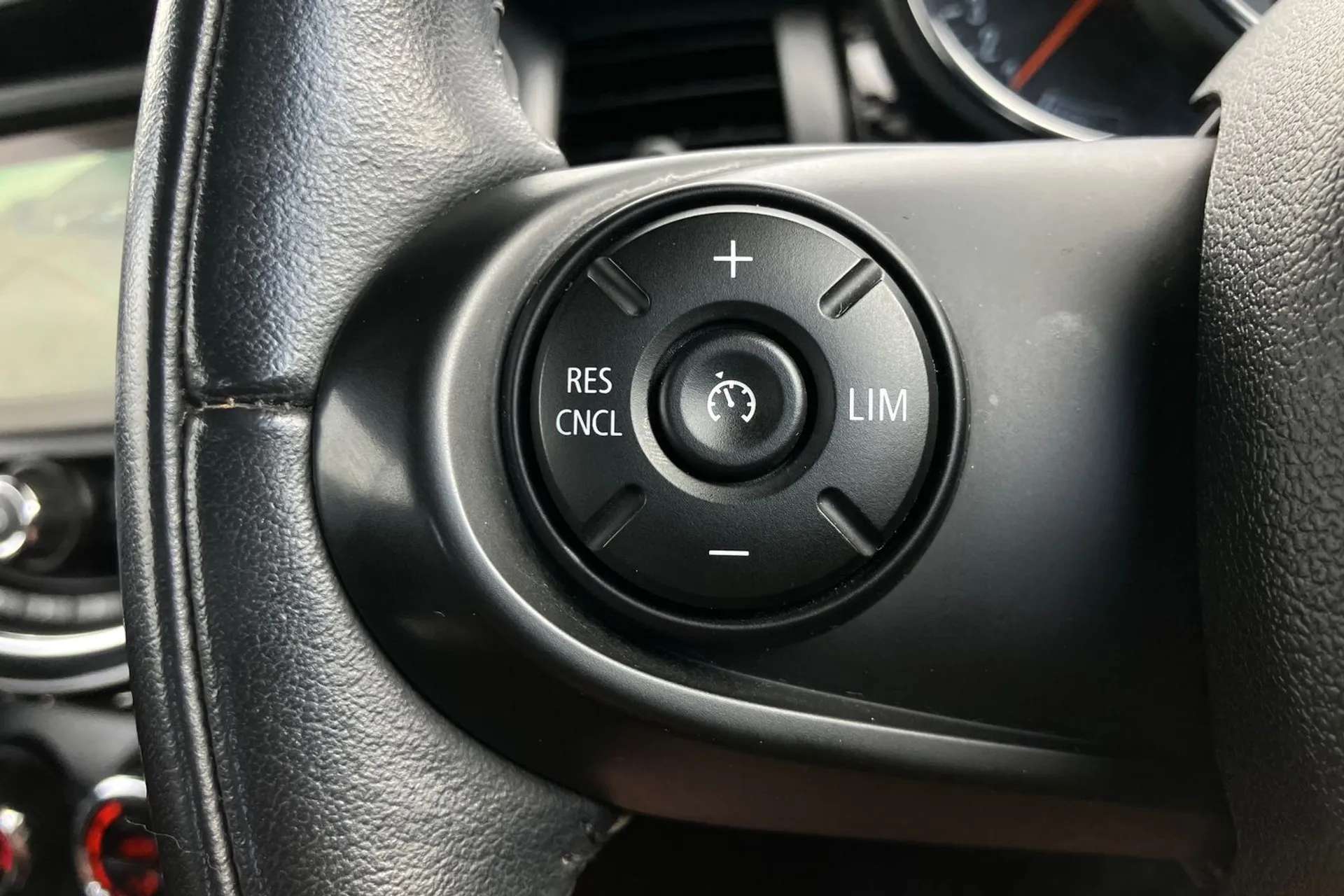 2018 MINI CONVERTIBLE 2018 MINI CONVERTIBLE