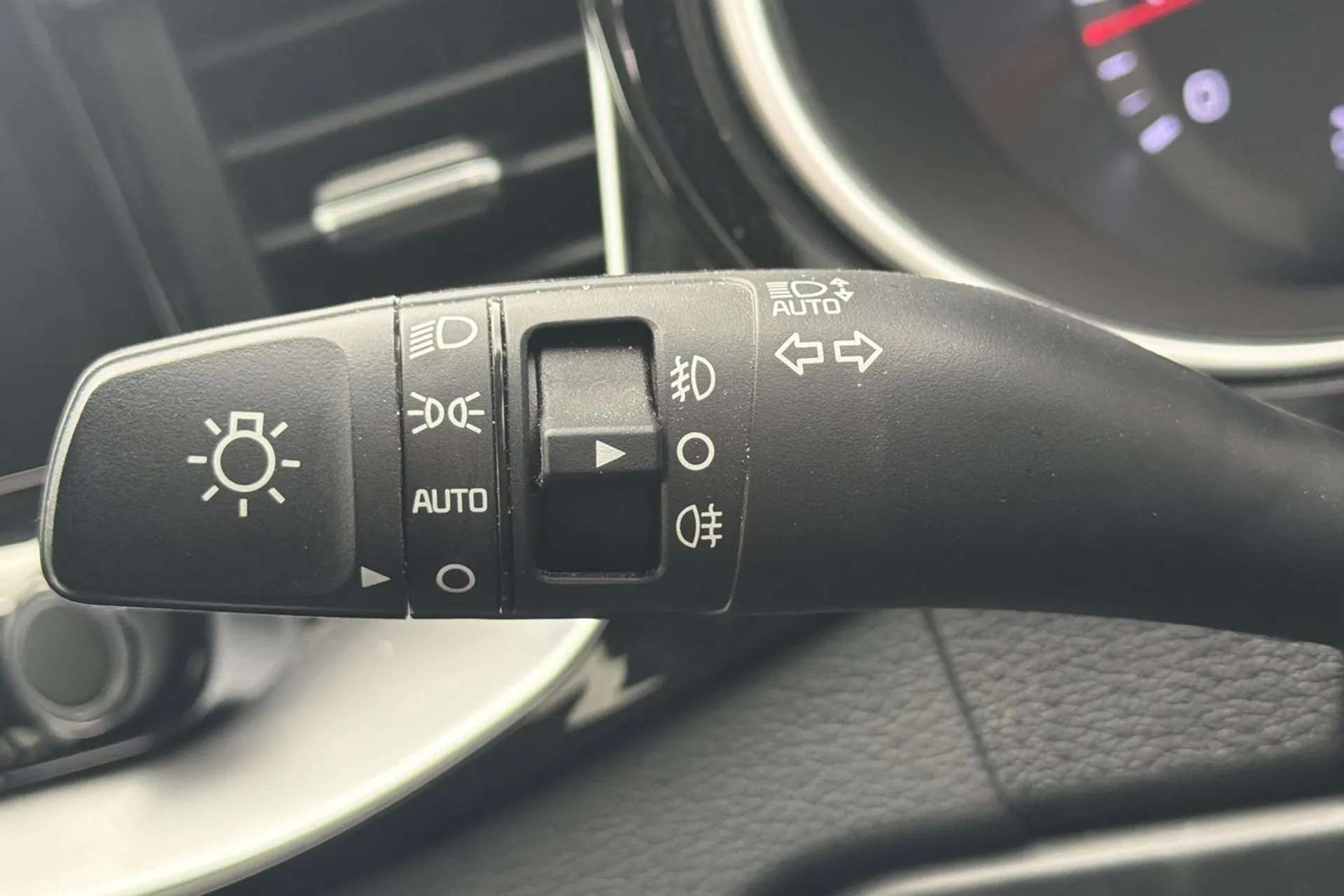 2023 KIA XCEED 2023 KIA XCEED