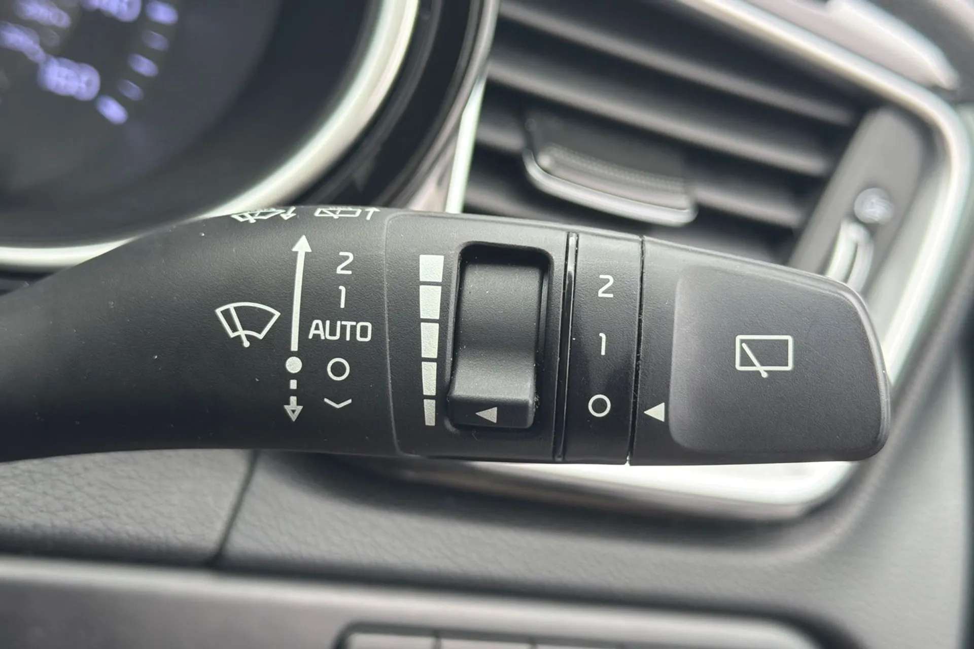 2023 KIA XCEED 2023 KIA XCEED