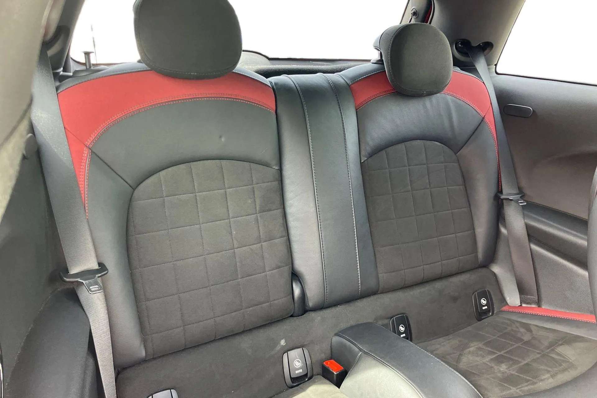2018 MINI HATCH 2018 MINI HATCH