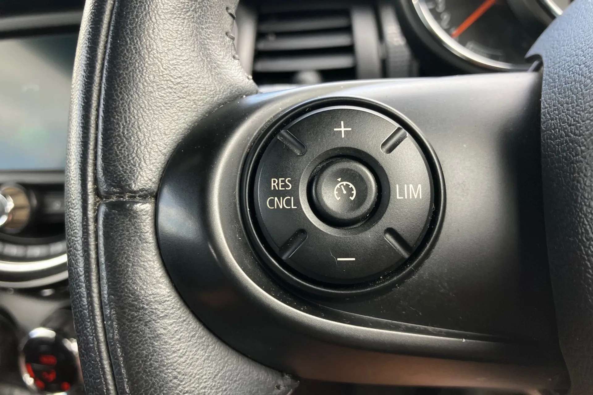2018 MINI CONVERTIBLE 2018 MINI CONVERTIBLE