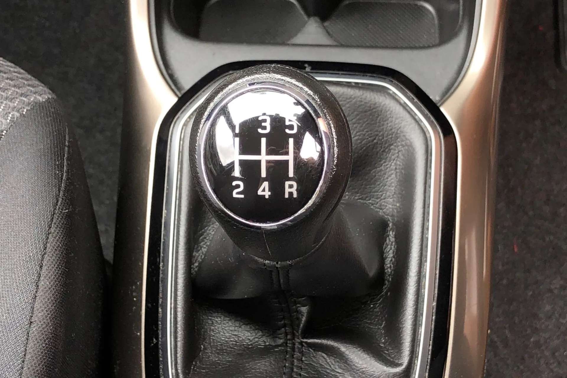 2019 SUZUKI IGNIS 2019 SUZUKI IGNIS