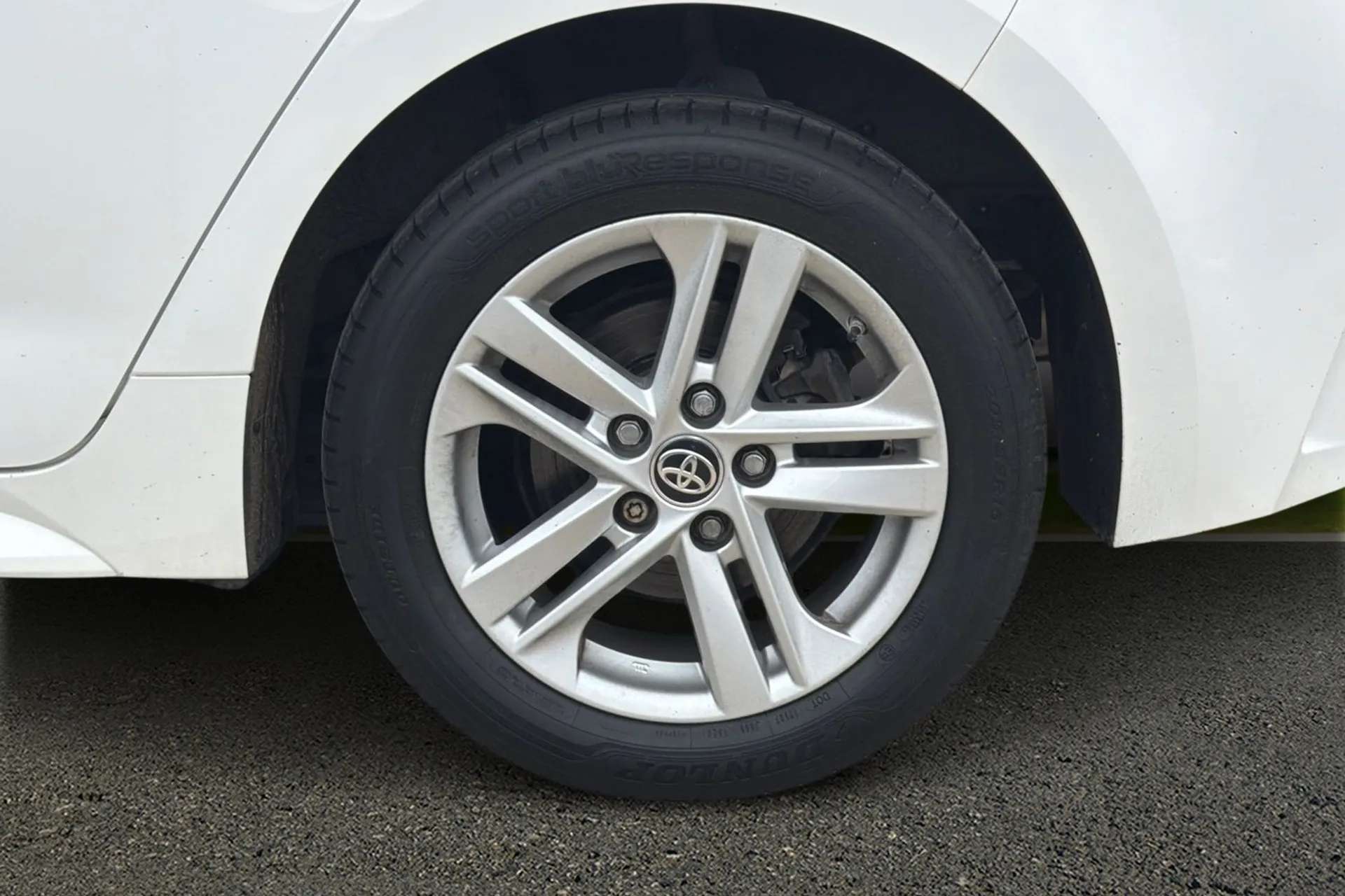 2021 TOYOTA COROLLA 2021 TOYOTA COROLLA