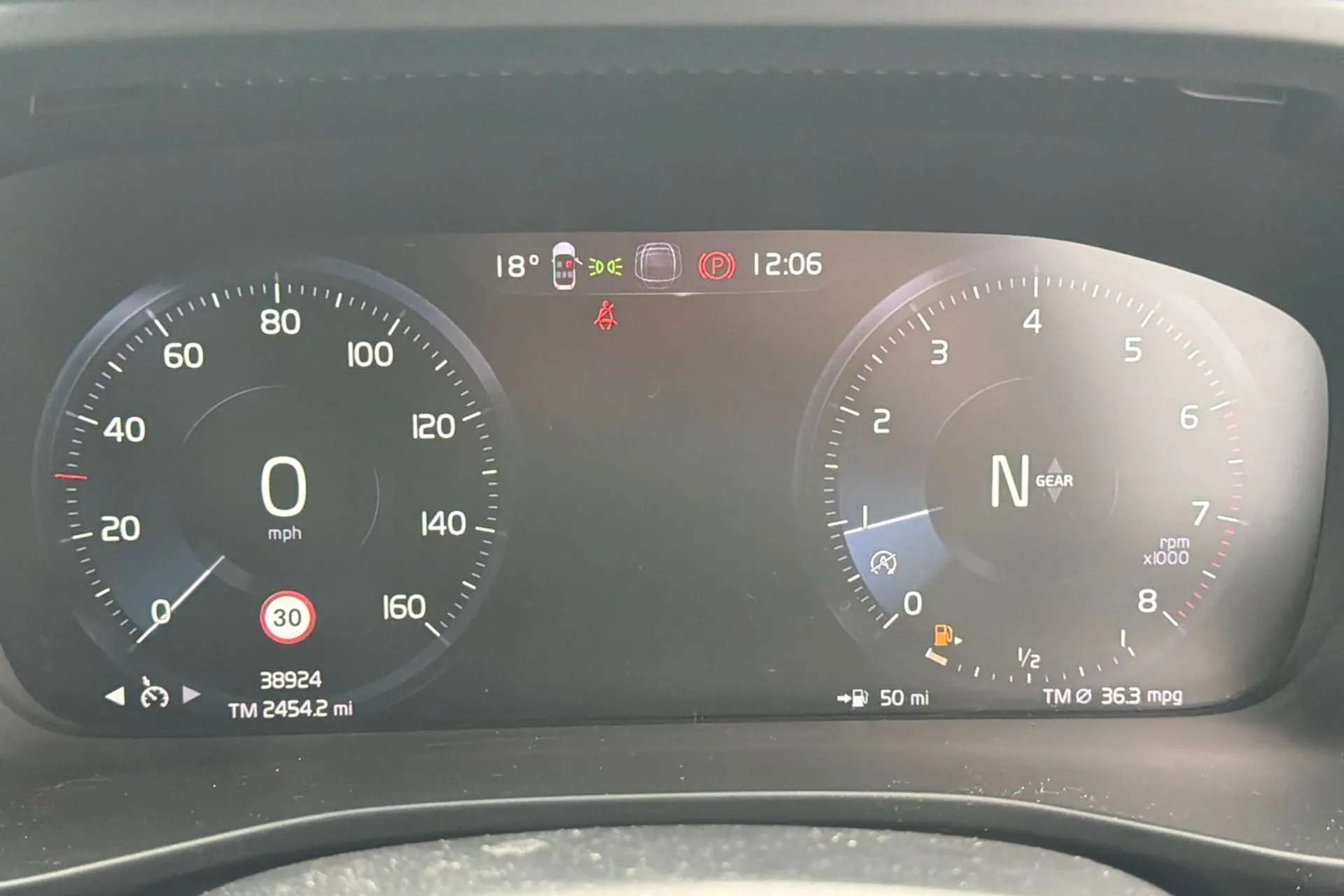 2021 VOLVO XC40 2021 VOLVO XC40