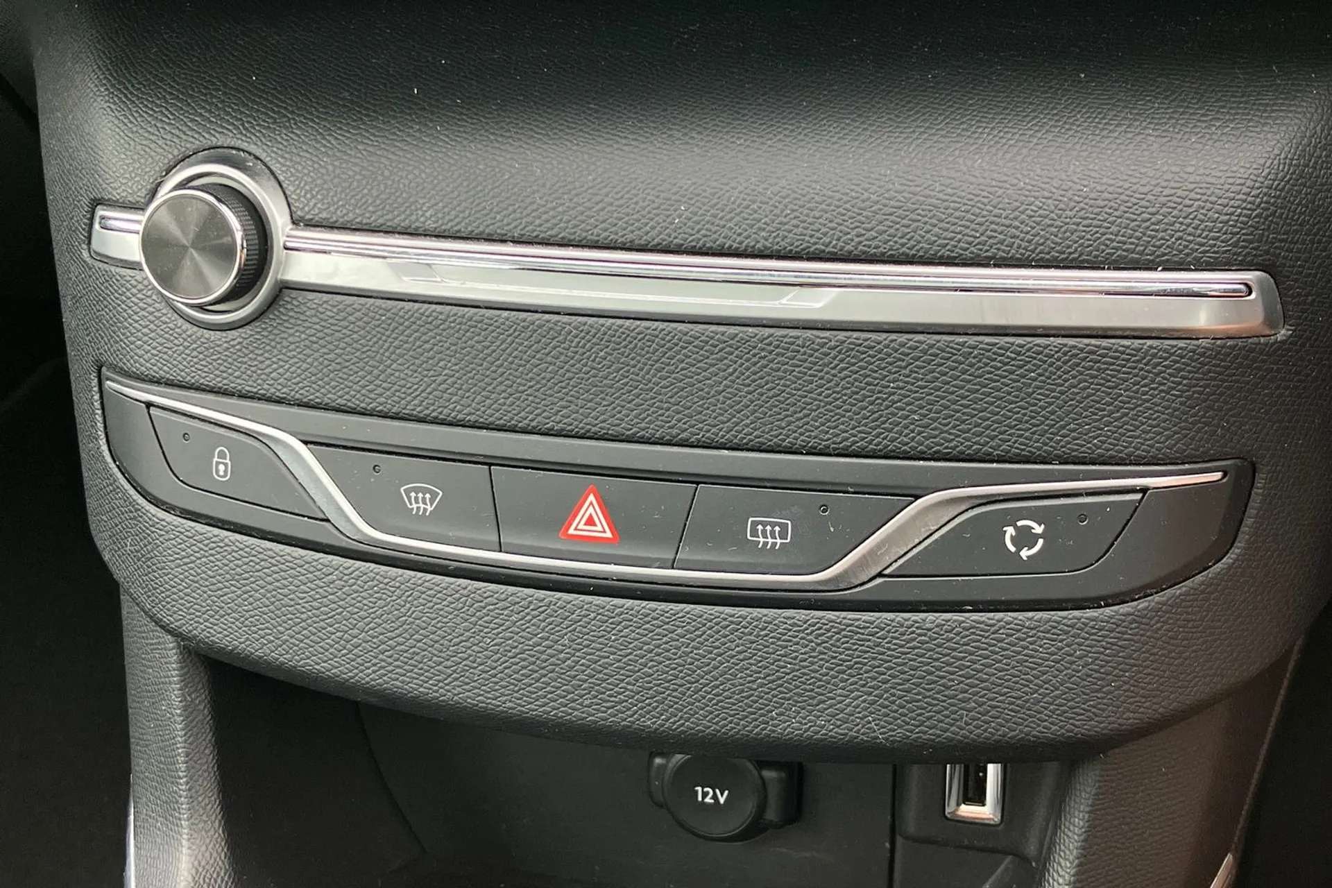 2018 PEUGEOT 308 2018 PEUGEOT 308