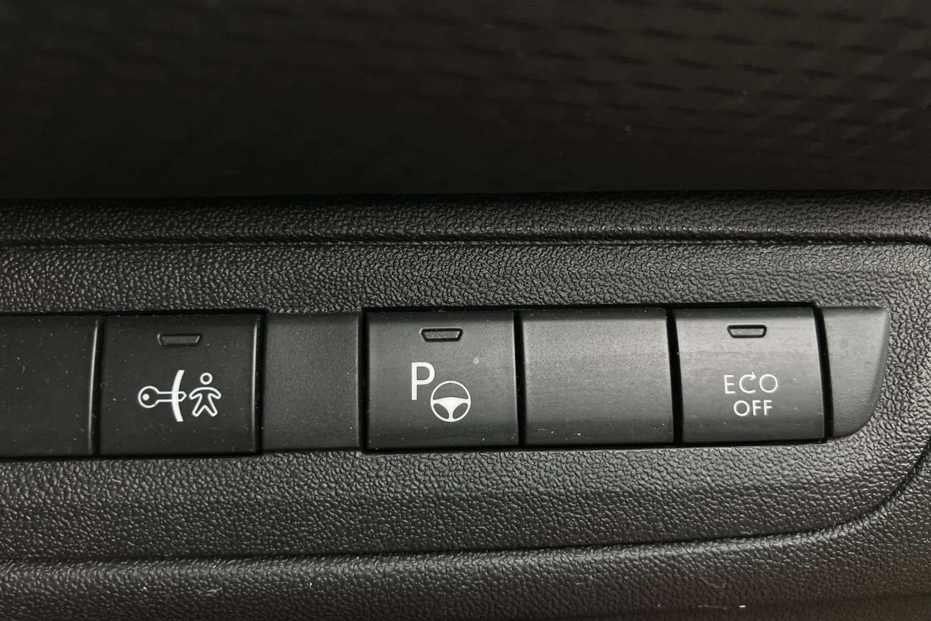 2019 PEUGEOT 208 2019 PEUGEOT 208