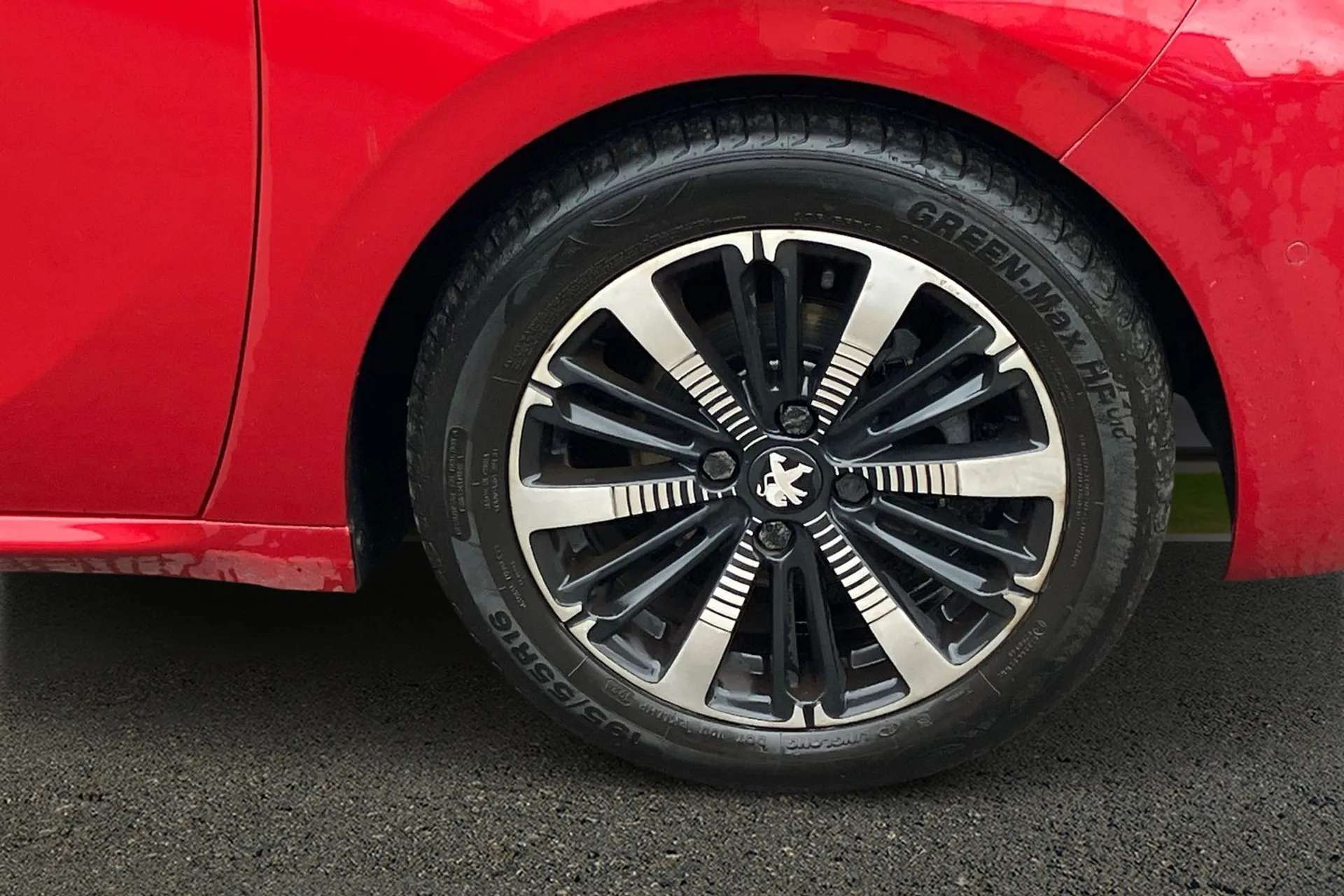 2019 PEUGEOT 208 2019 PEUGEOT 208