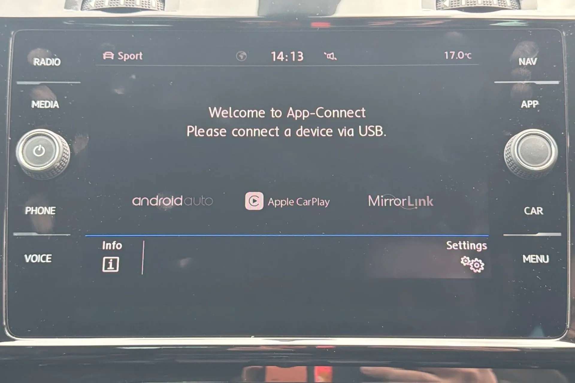 2018 VOLKSWAGEN GOLF 2018 VOLKSWAGEN GOLF