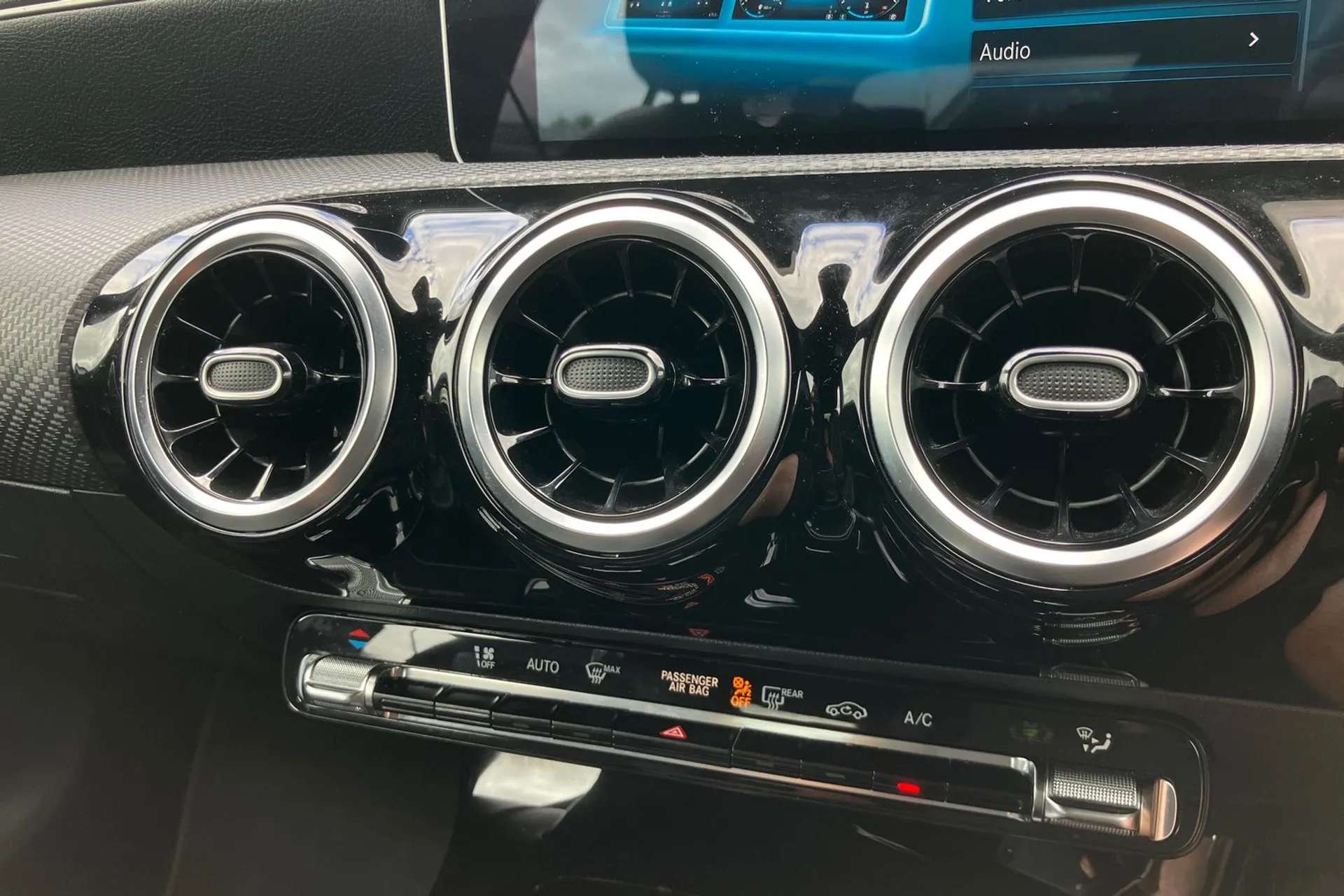 2019 MERCEDES-BENZ A CLASS 2019 MERCEDES-BENZ A CLASS