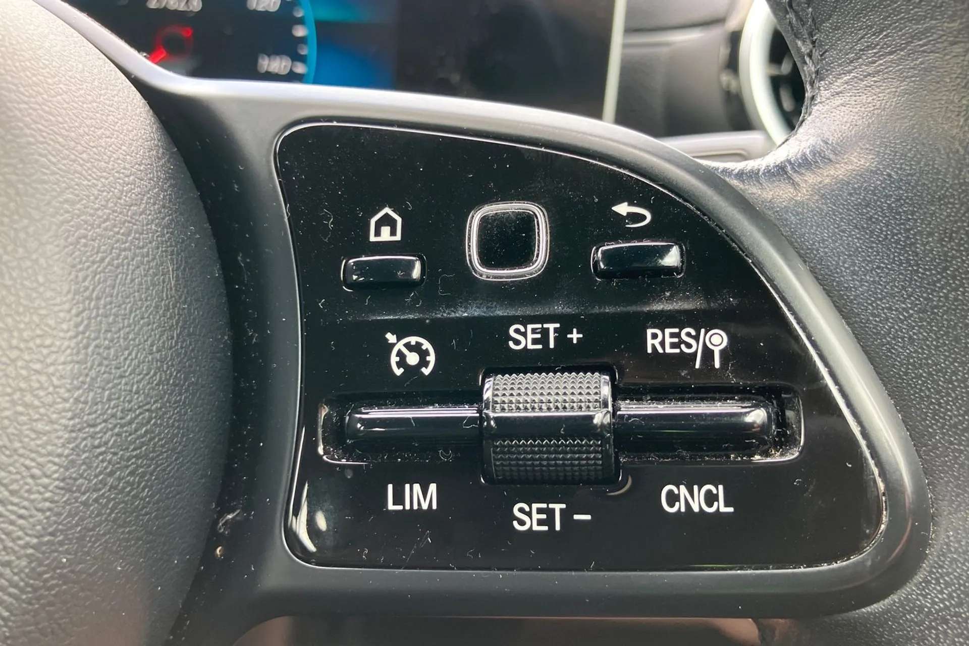 2019 MERCEDES-BENZ A CLASS 2019 MERCEDES-BENZ A CLASS