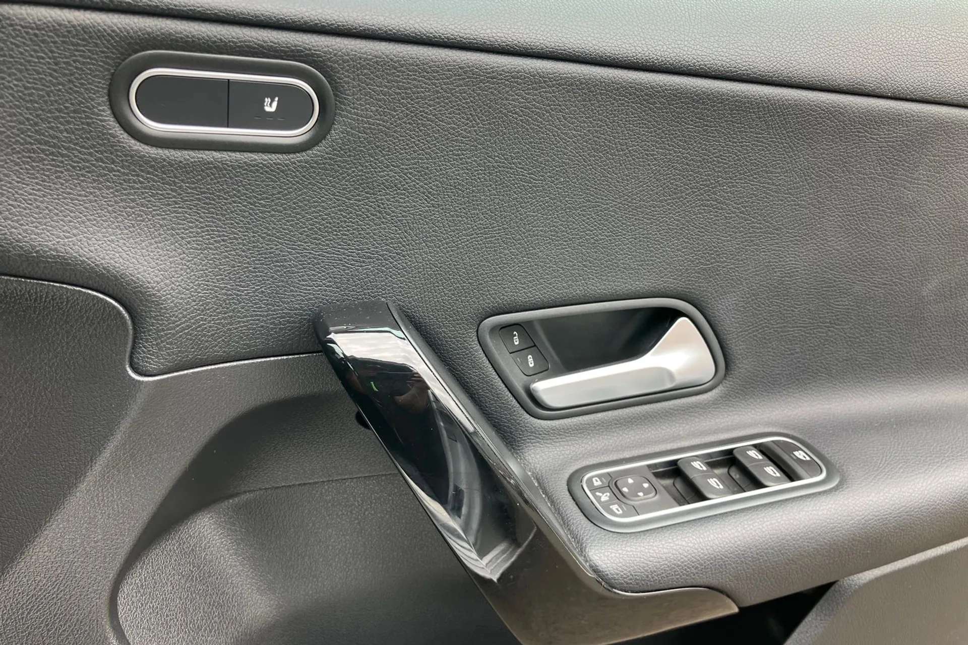 2019 MERCEDES-BENZ A CLASS 2019 MERCEDES-BENZ A CLASS
