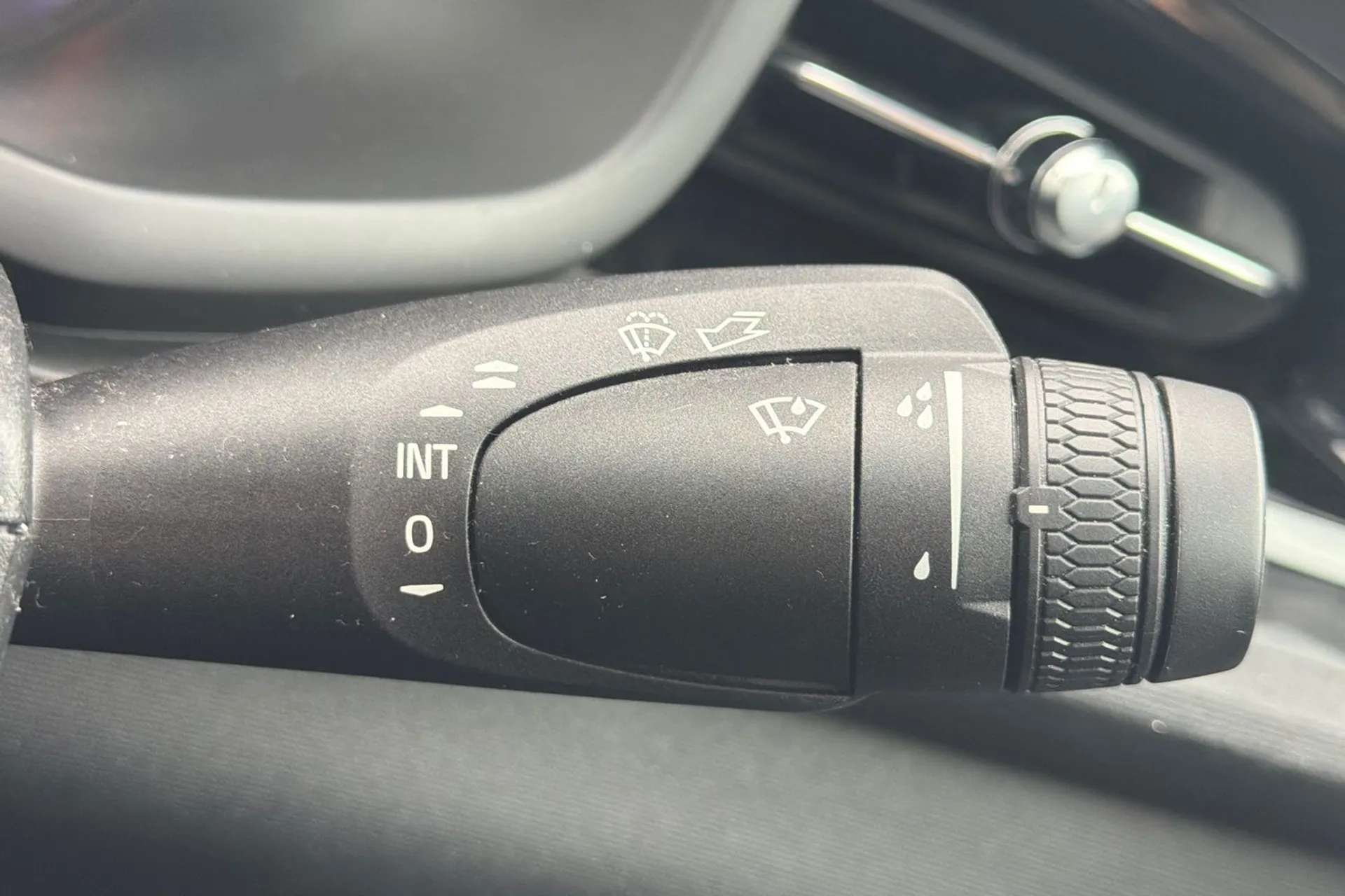 2024 POLESTAR 2 2024 POLESTAR 2