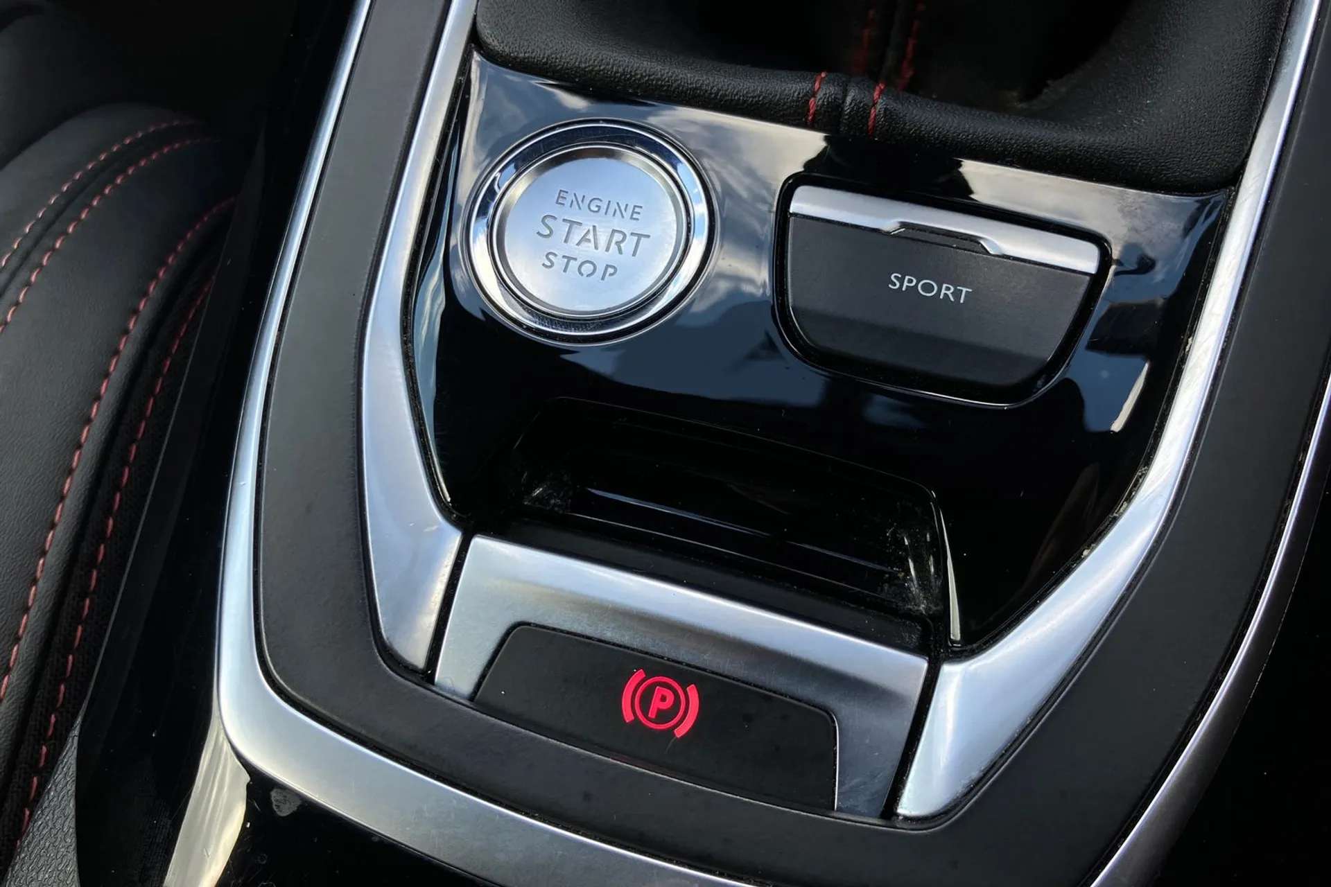 2019 PEUGEOT 308 2019 PEUGEOT 308