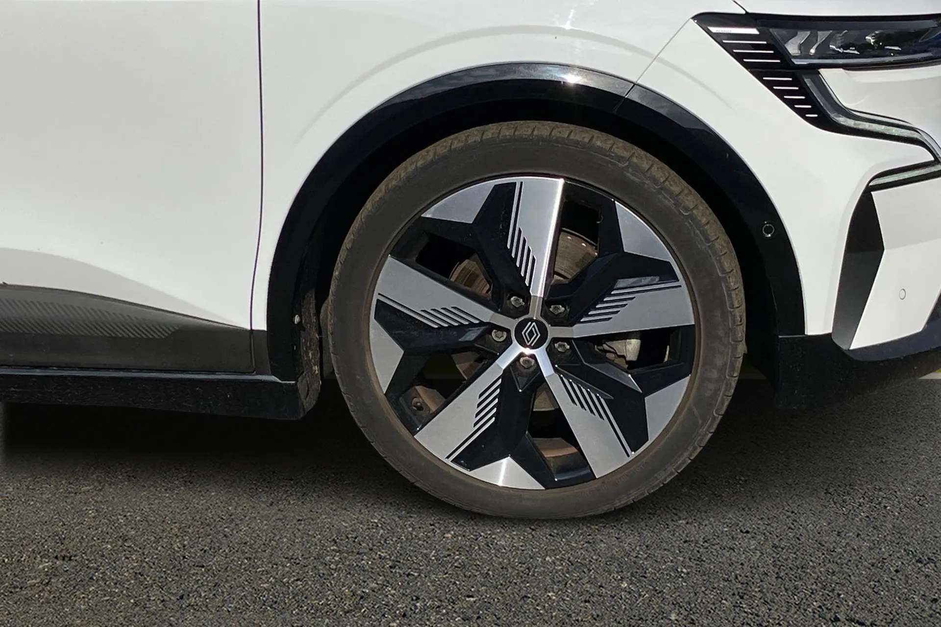 2023 RENAULT MEGANE E-TECH 2023 RENAULT MEGANE E-TECH