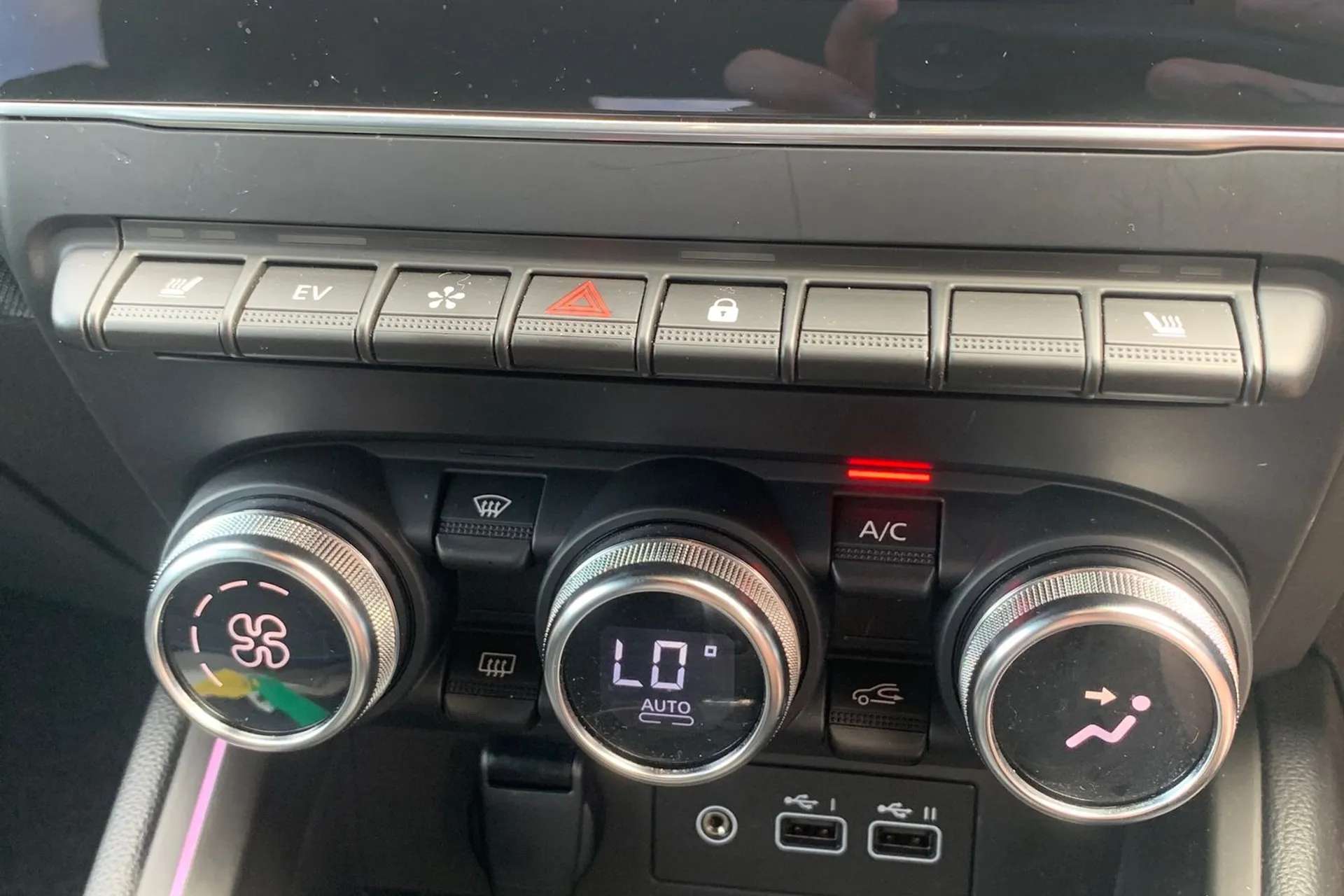 2024 RENAULT CLIO 2024 RENAULT CLIO
