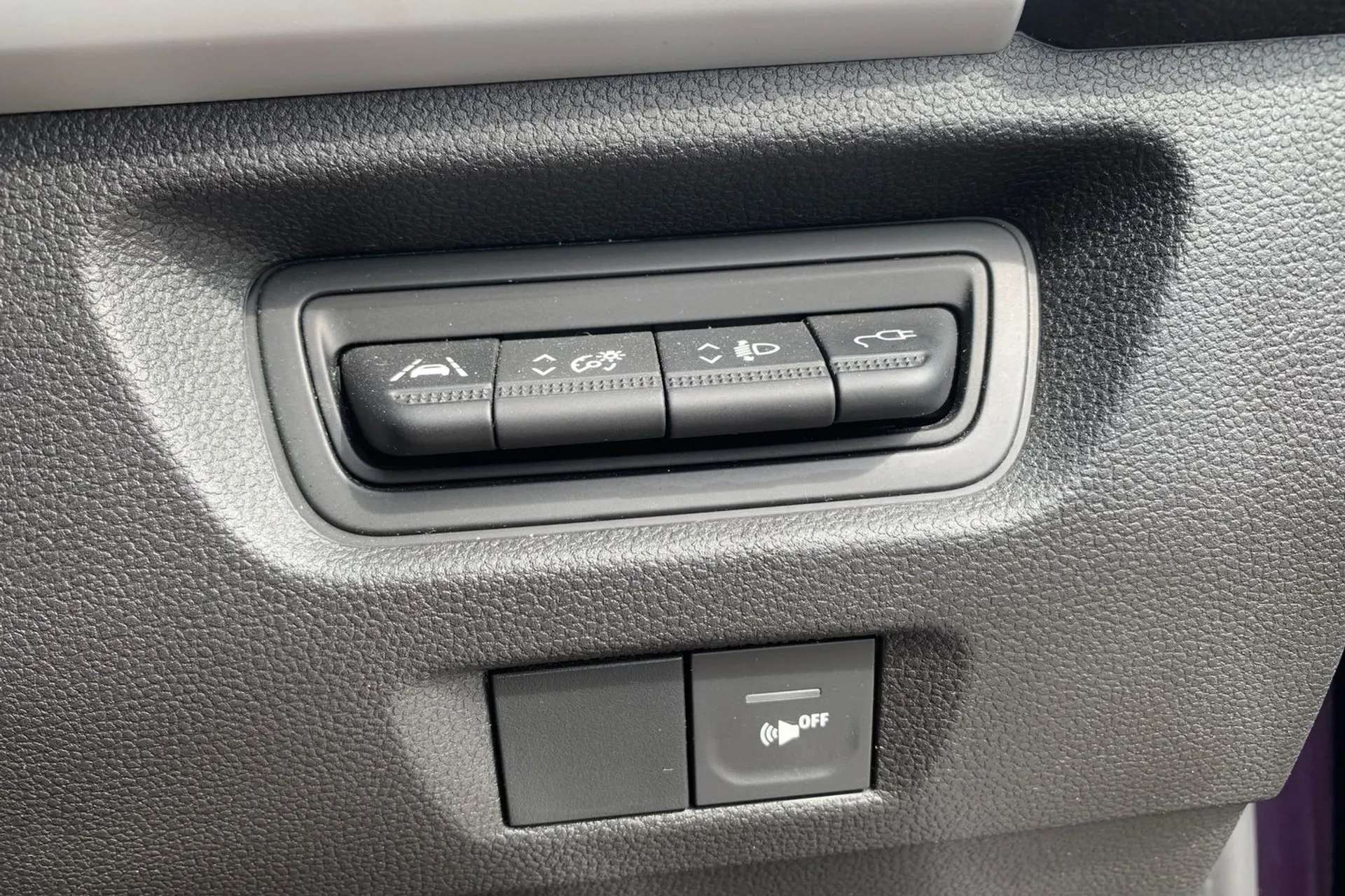 2021 RENAULT ZOE 2021 RENAULT ZOE