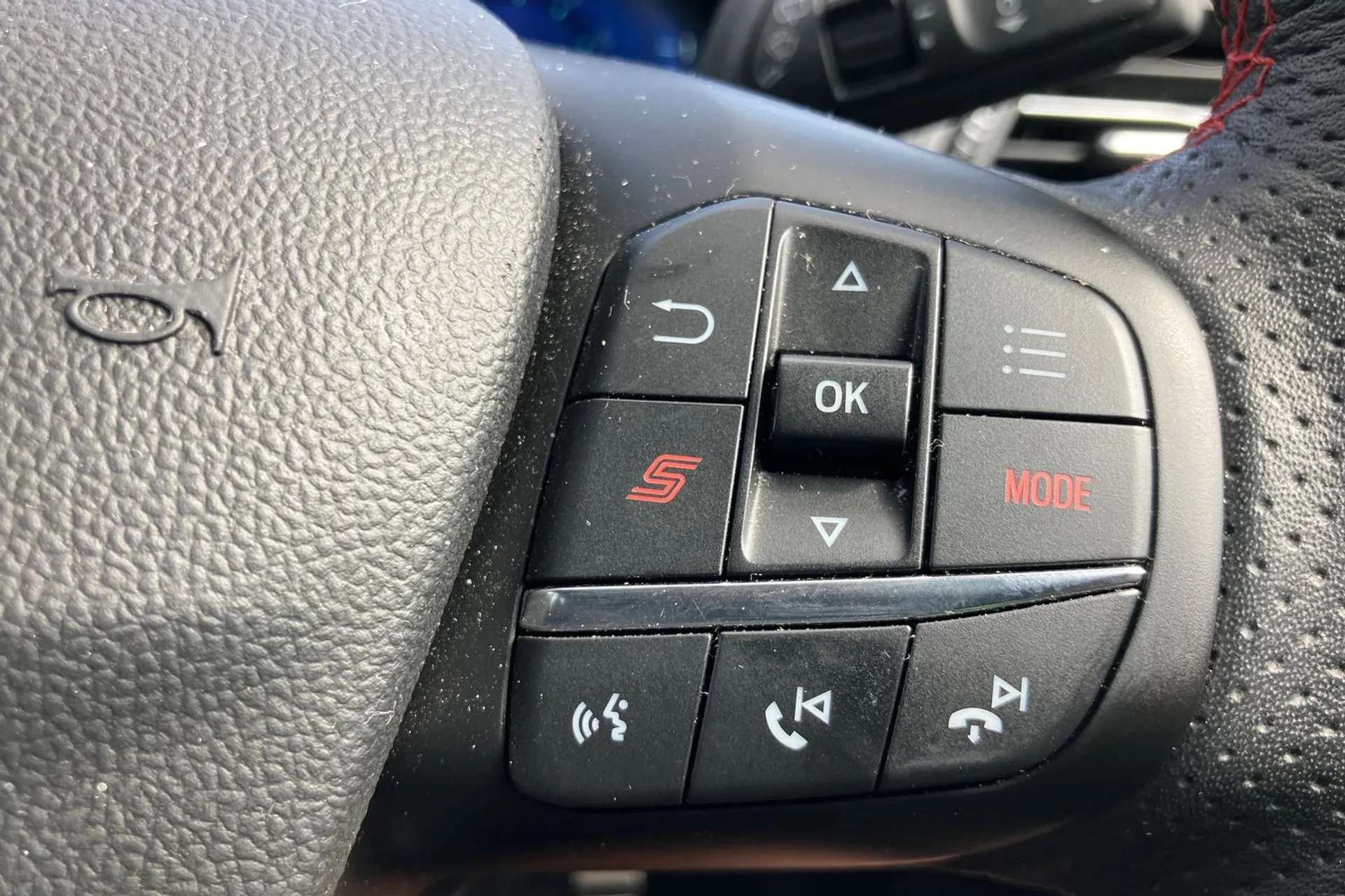 2023 FORD FOCUS 2023 FORD FOCUS