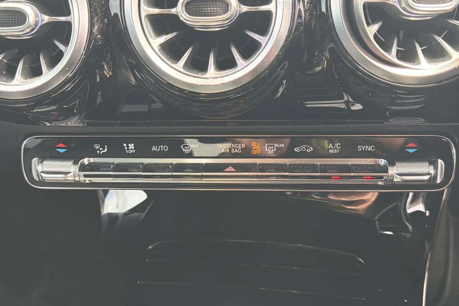 2019 MERCEDES-BENZ CLA CLASS 2019 MERCEDES-BENZ CLA CLASS