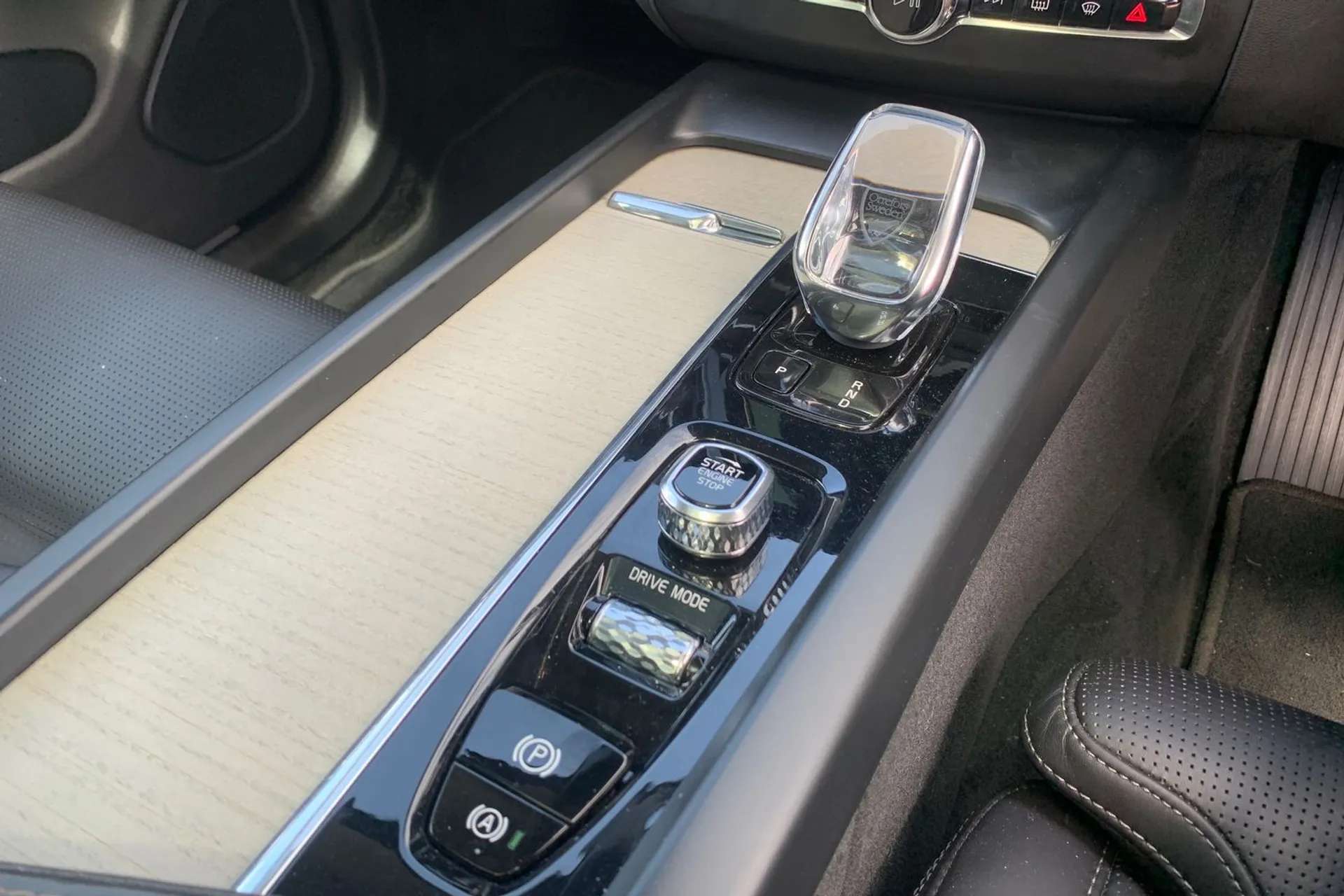 2020 VOLVO XC60 2020 VOLVO XC60