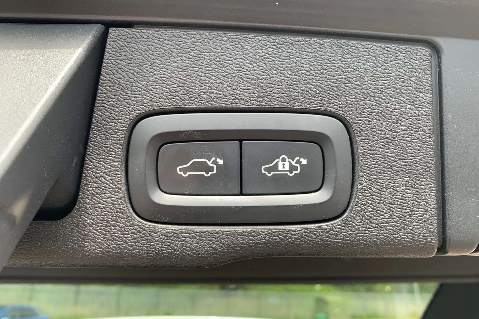 2020 VOLVO XC60 2020 VOLVO XC60