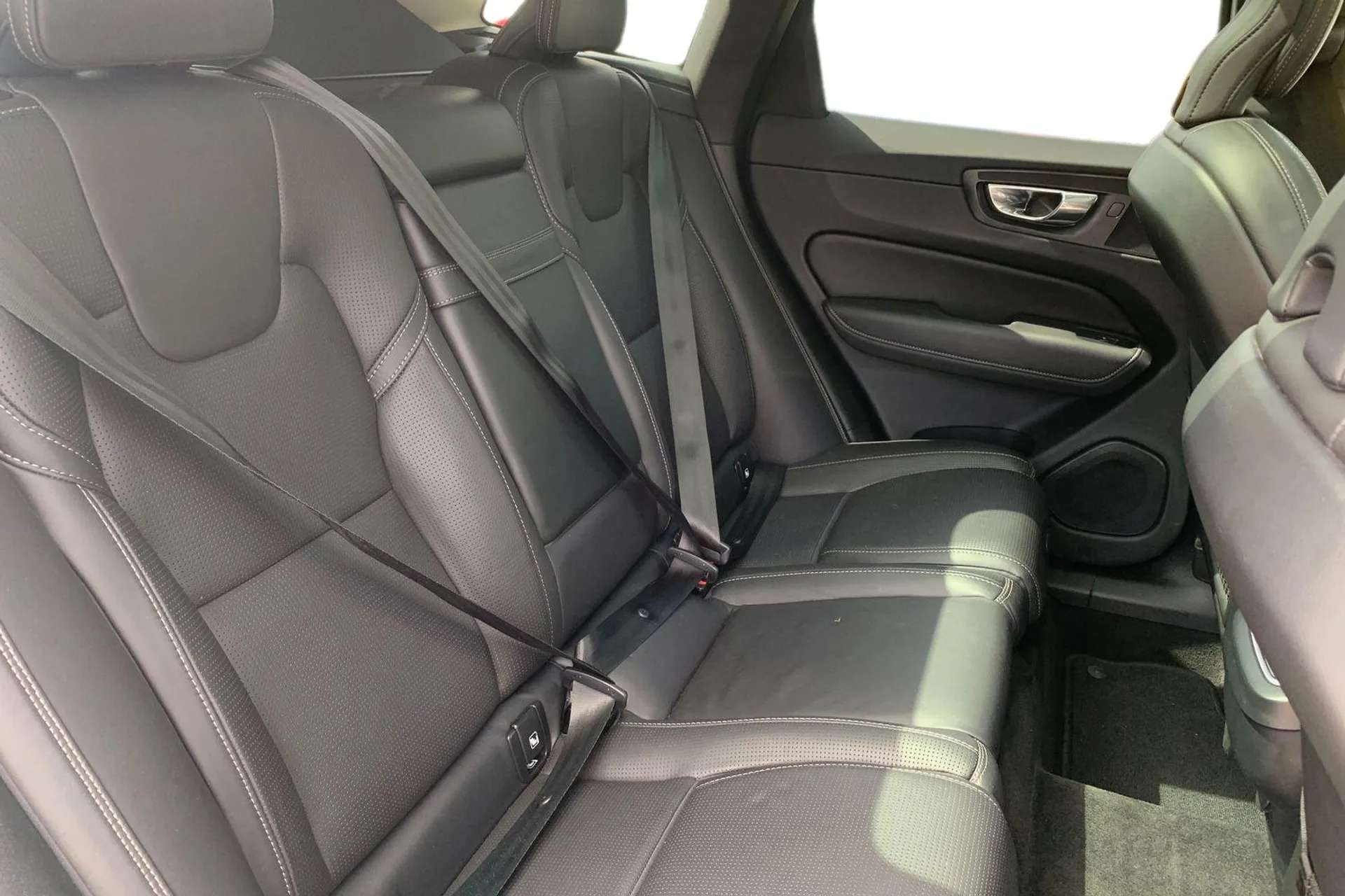 2020 VOLVO XC60 2020 VOLVO XC60