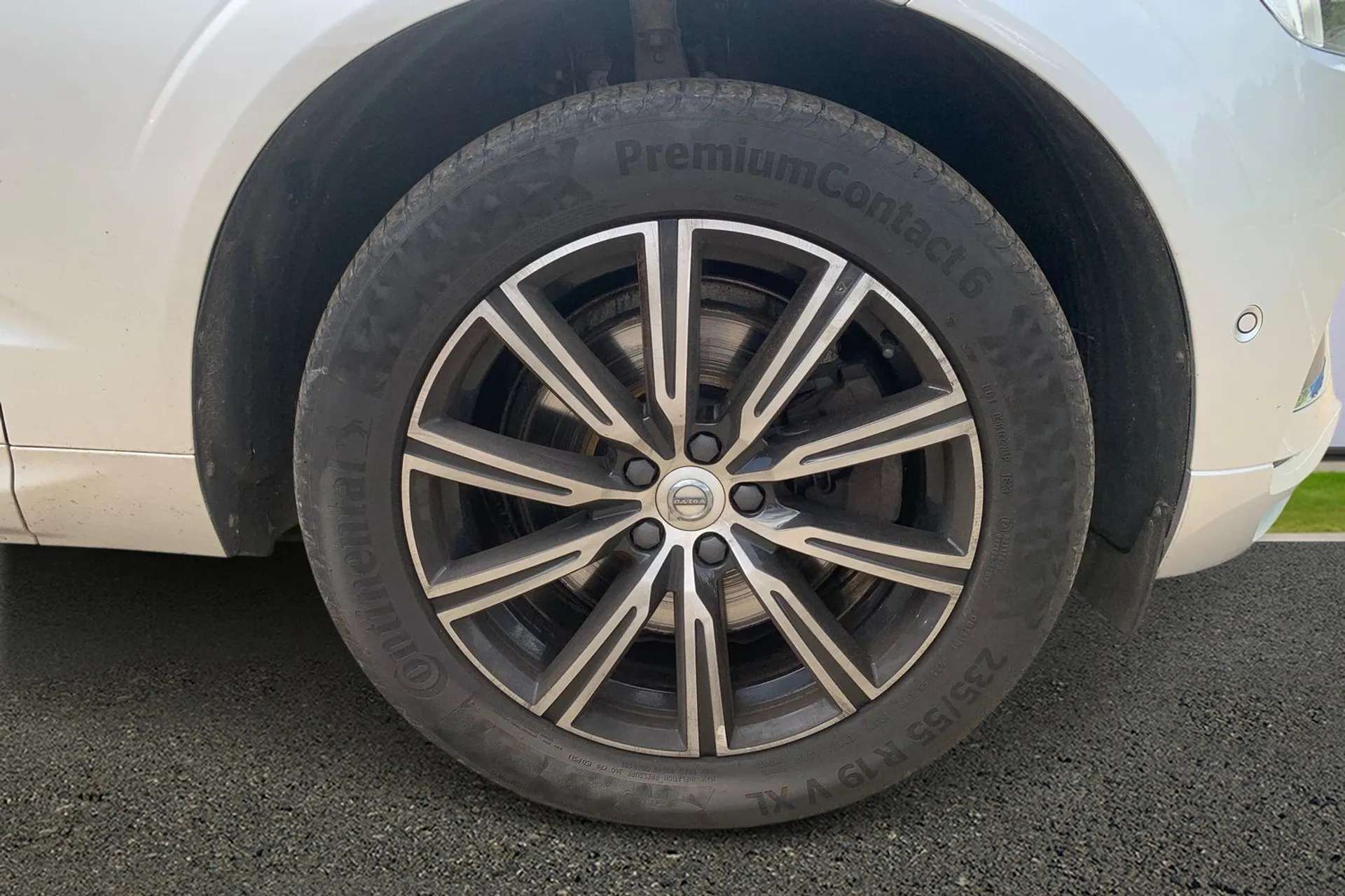 2020 VOLVO XC60 2020 VOLVO XC60