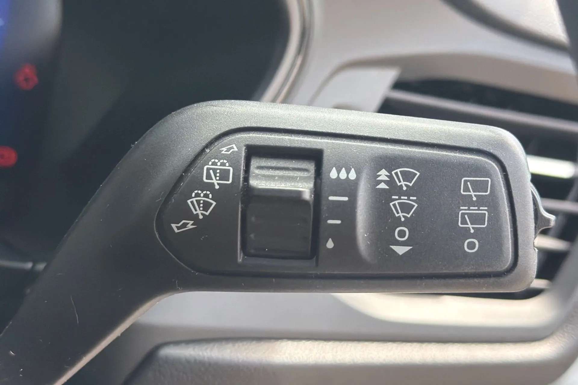 2020 FORD FOCUS 2020 FORD FOCUS