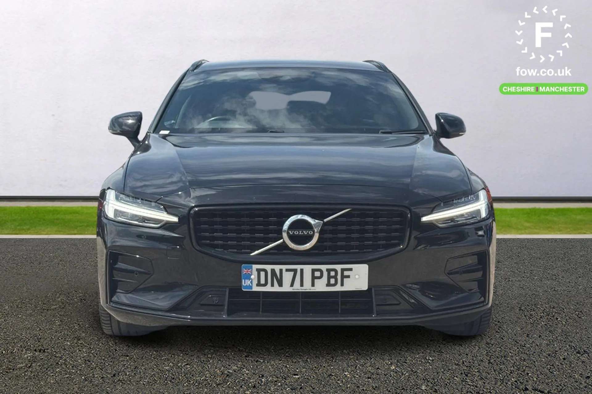 2022 VOLVO V60 2022 VOLVO V60