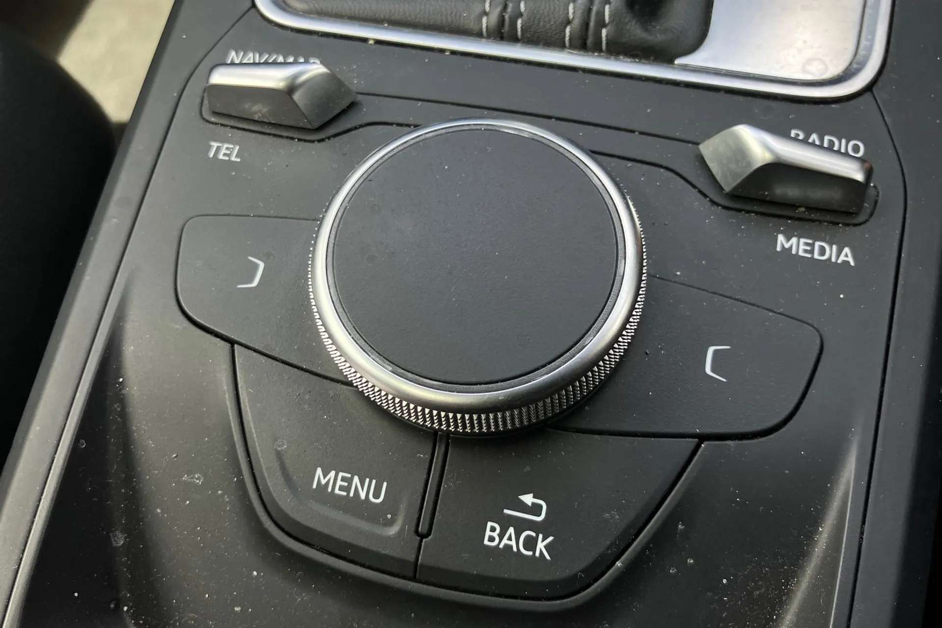 2020 AUDI Q2 2020 AUDI Q2