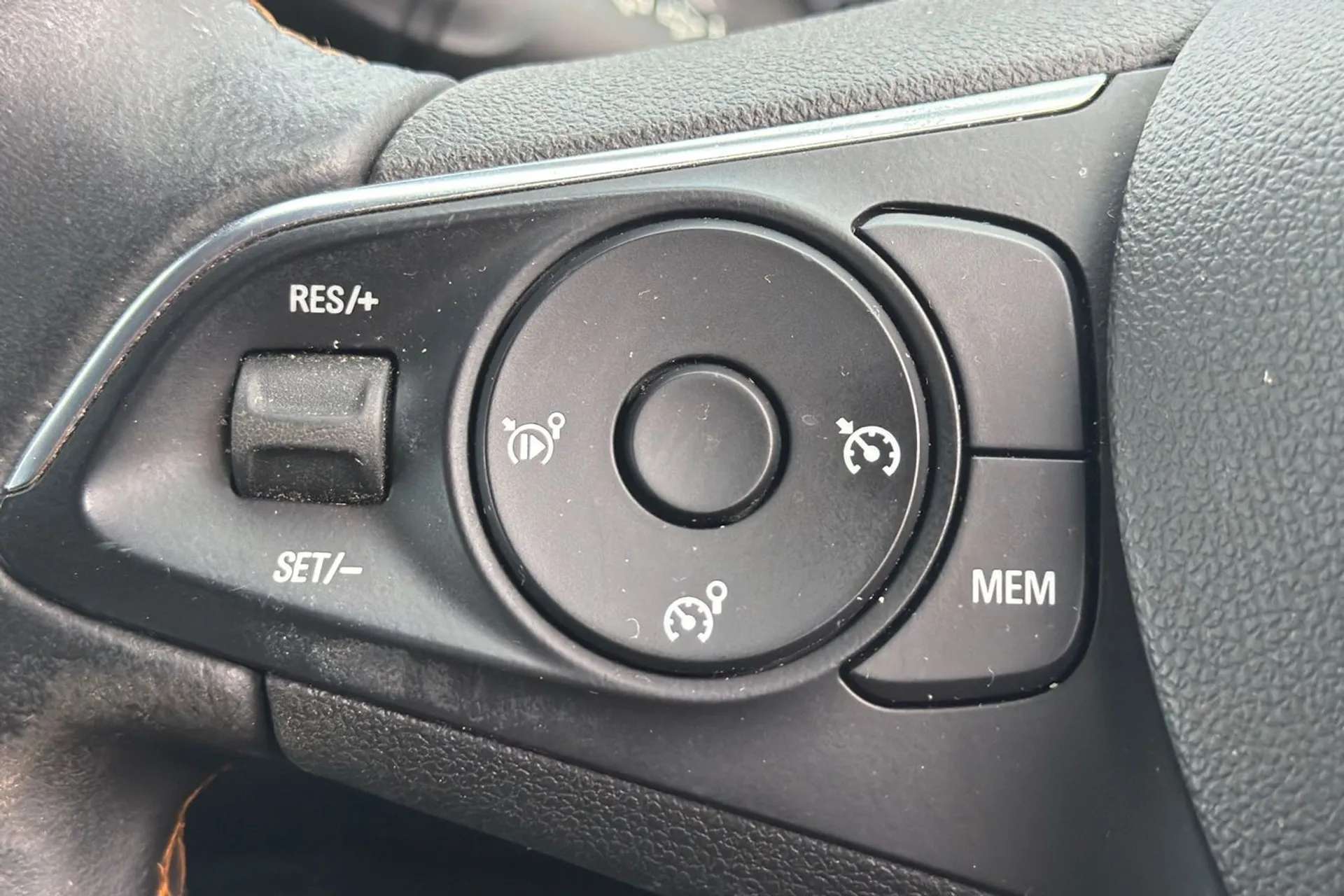 2019 VAUXHALL CROSSLAND X 2019 VAUXHALL CROSSLAND X