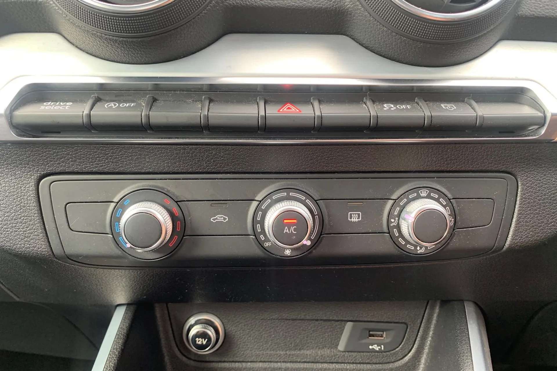 2018 AUDI Q2 2018 AUDI Q2