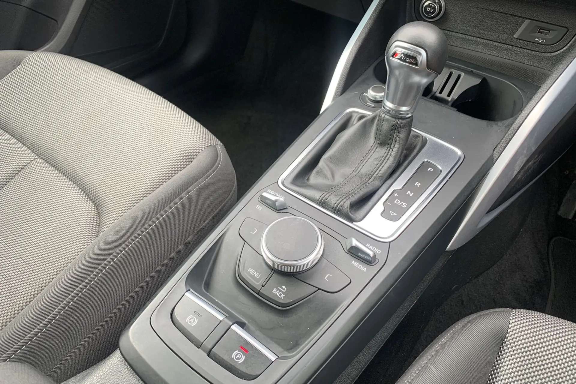 2018 AUDI Q2 2018 AUDI Q2