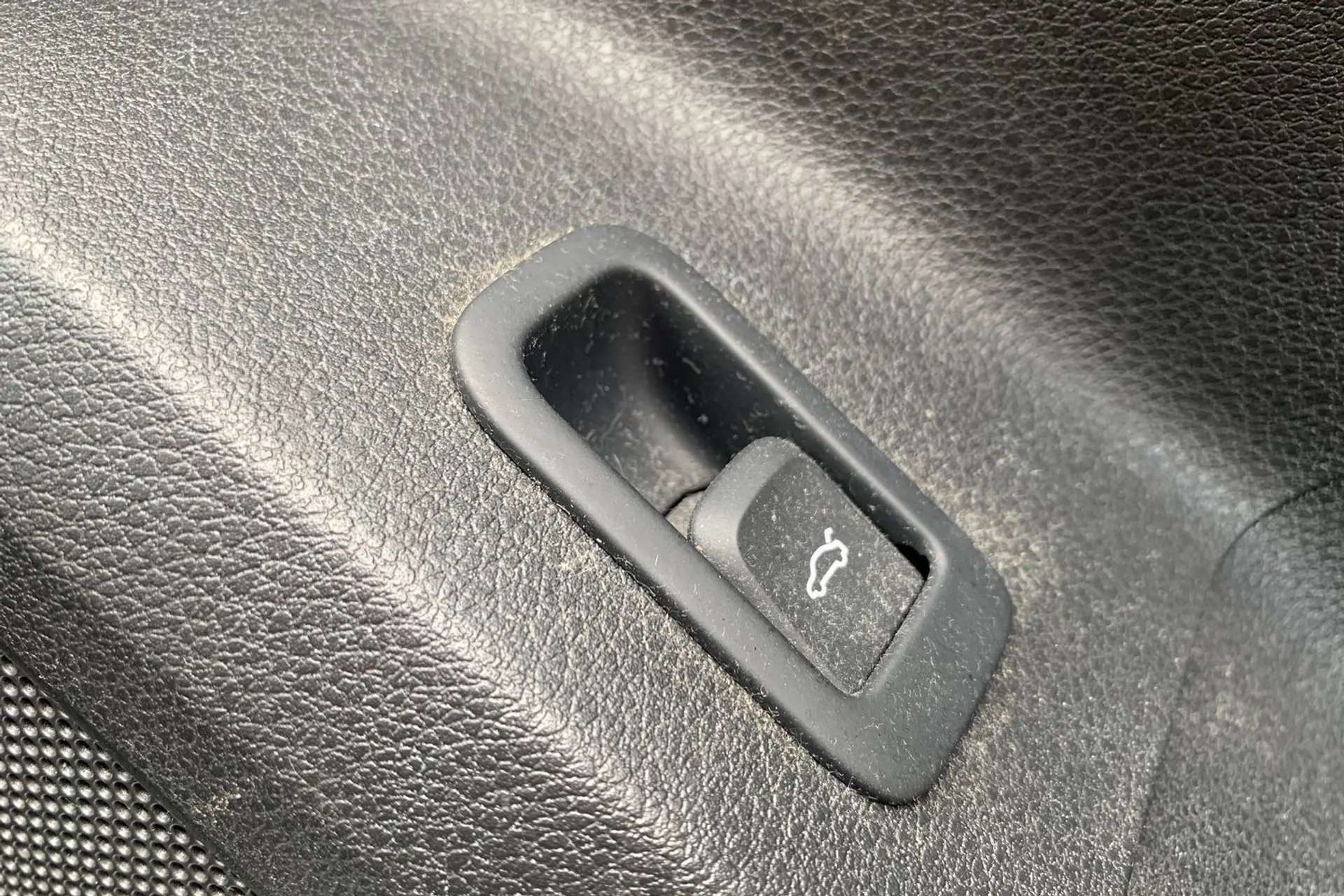 2018 AUDI Q2 2018 AUDI Q2