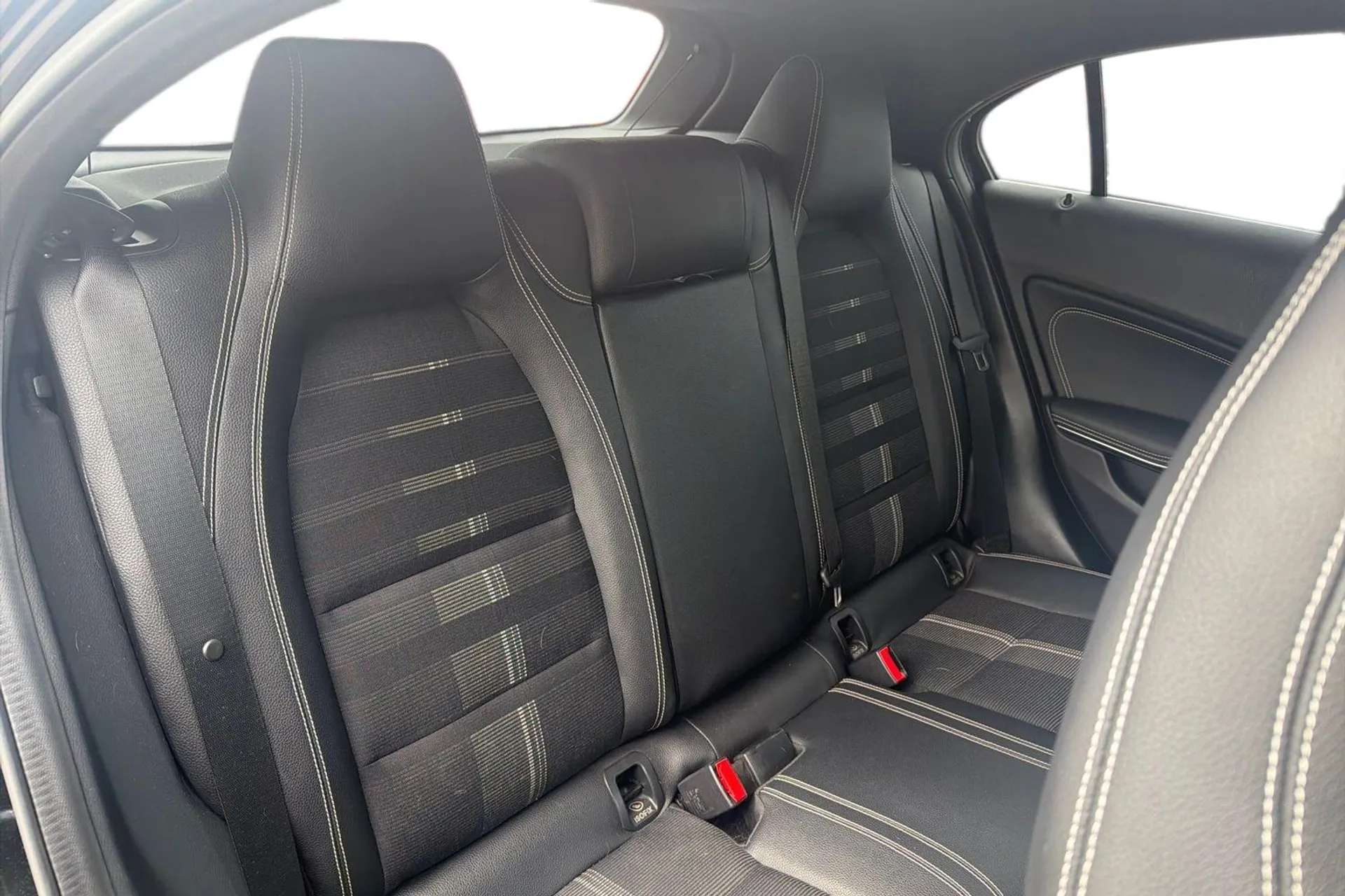2018 MERCEDES-BENZ A CLASS 2018 MERCEDES-BENZ A CLASS