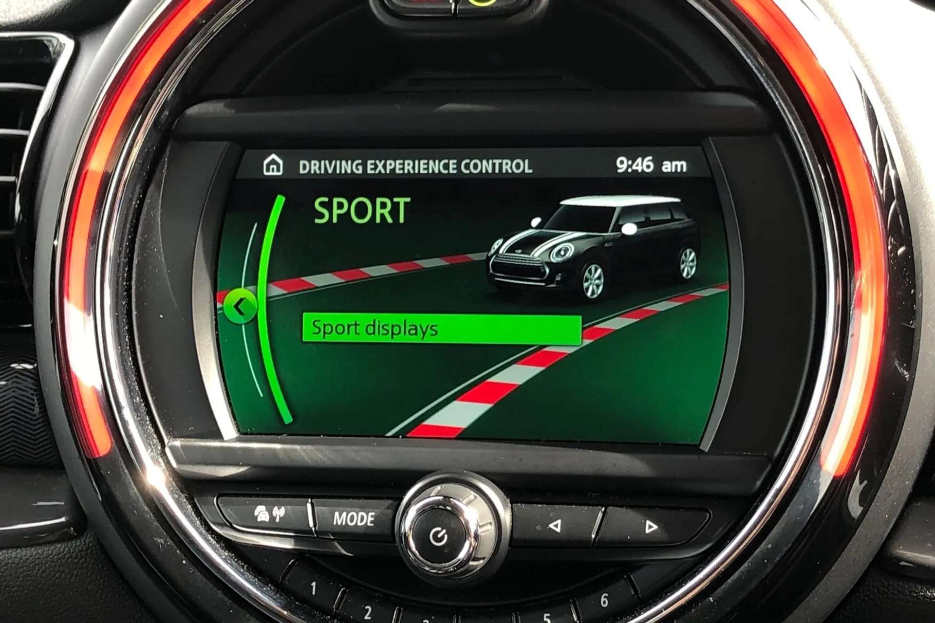2018 MINI CLUBMAN 2018 MINI CLUBMAN
