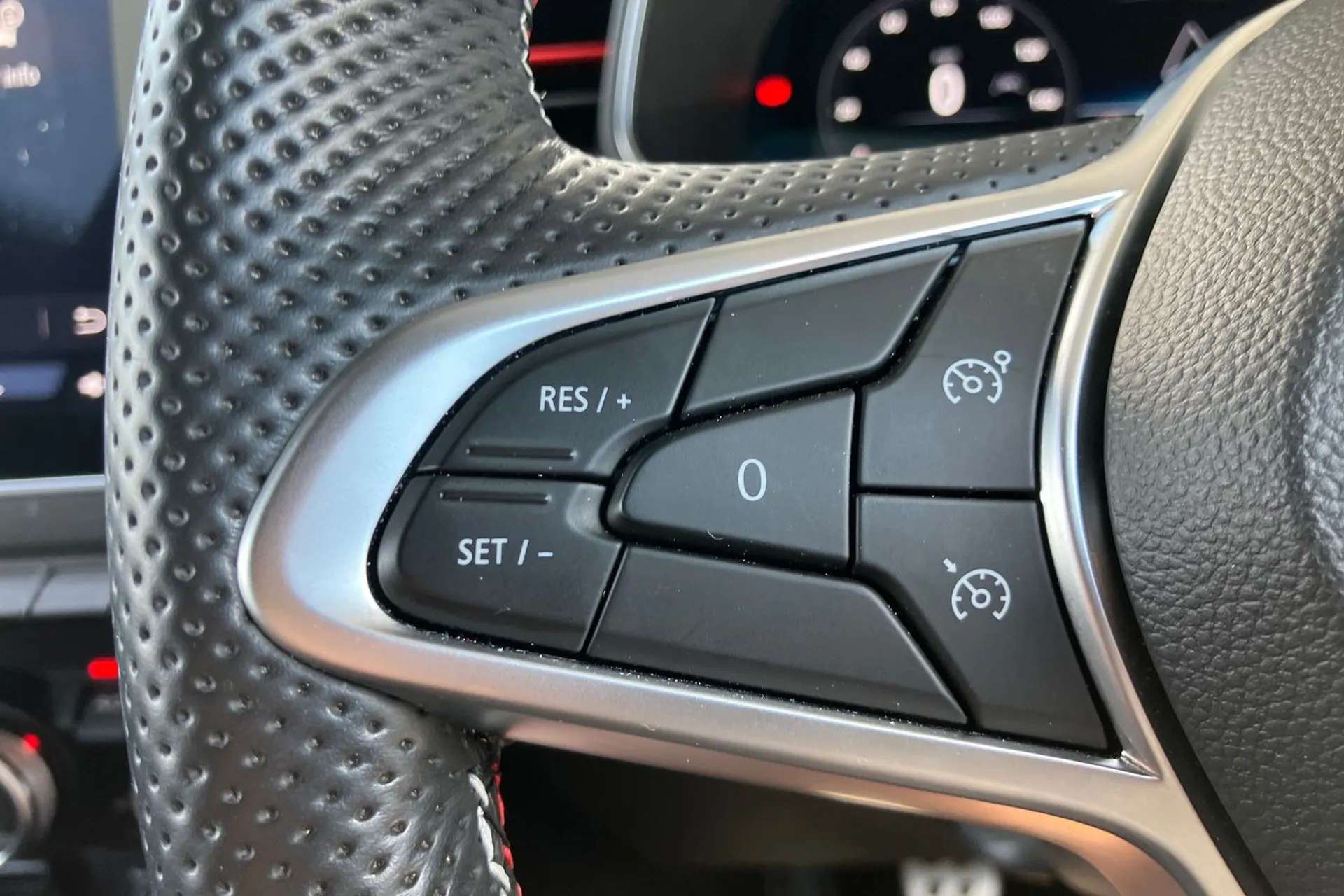 2023 RENAULT CLIO 2023 RENAULT CLIO