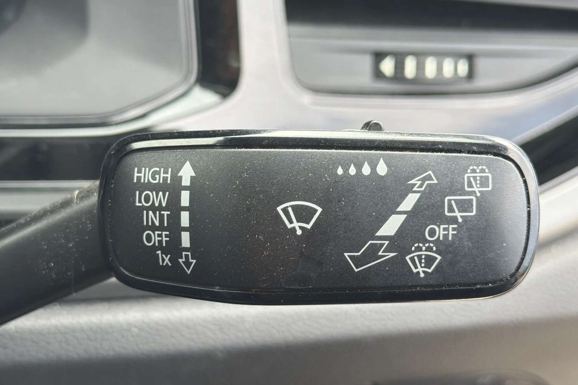 2019 VOLKSWAGEN POLO 2019 VOLKSWAGEN POLO