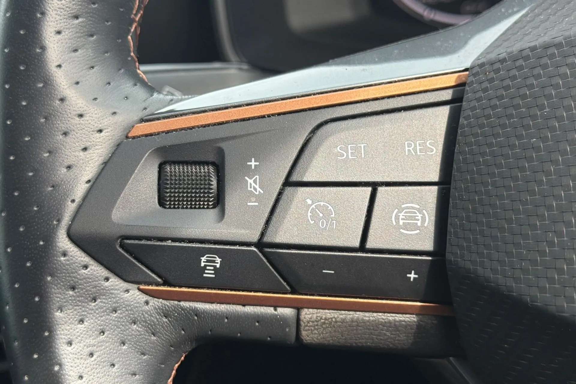 2022 CUPRA FORMENTOR 2022 CUPRA FORMENTOR