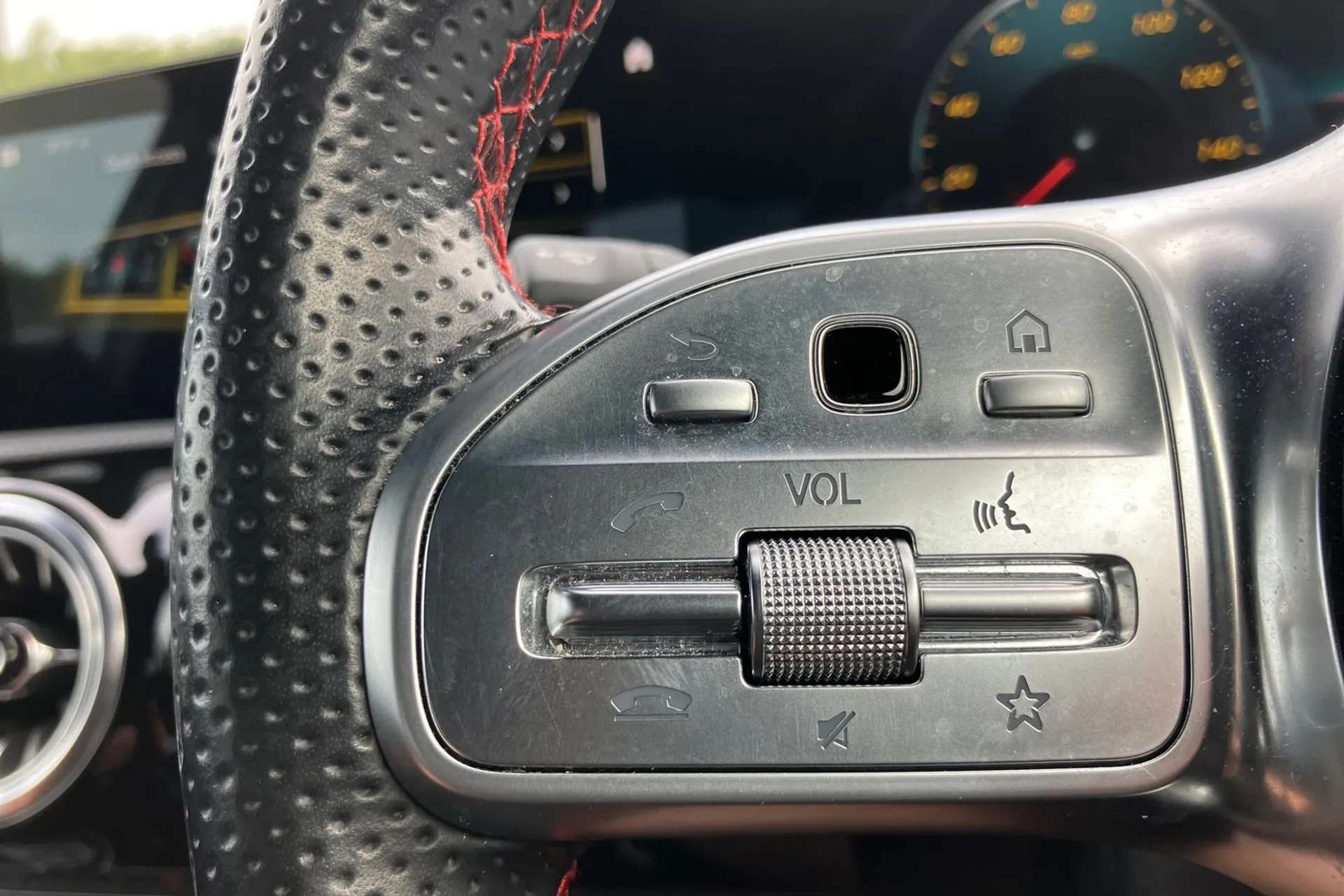2021 MERCEDES-BENZ A CLASS 2021 MERCEDES-BENZ A CLASS