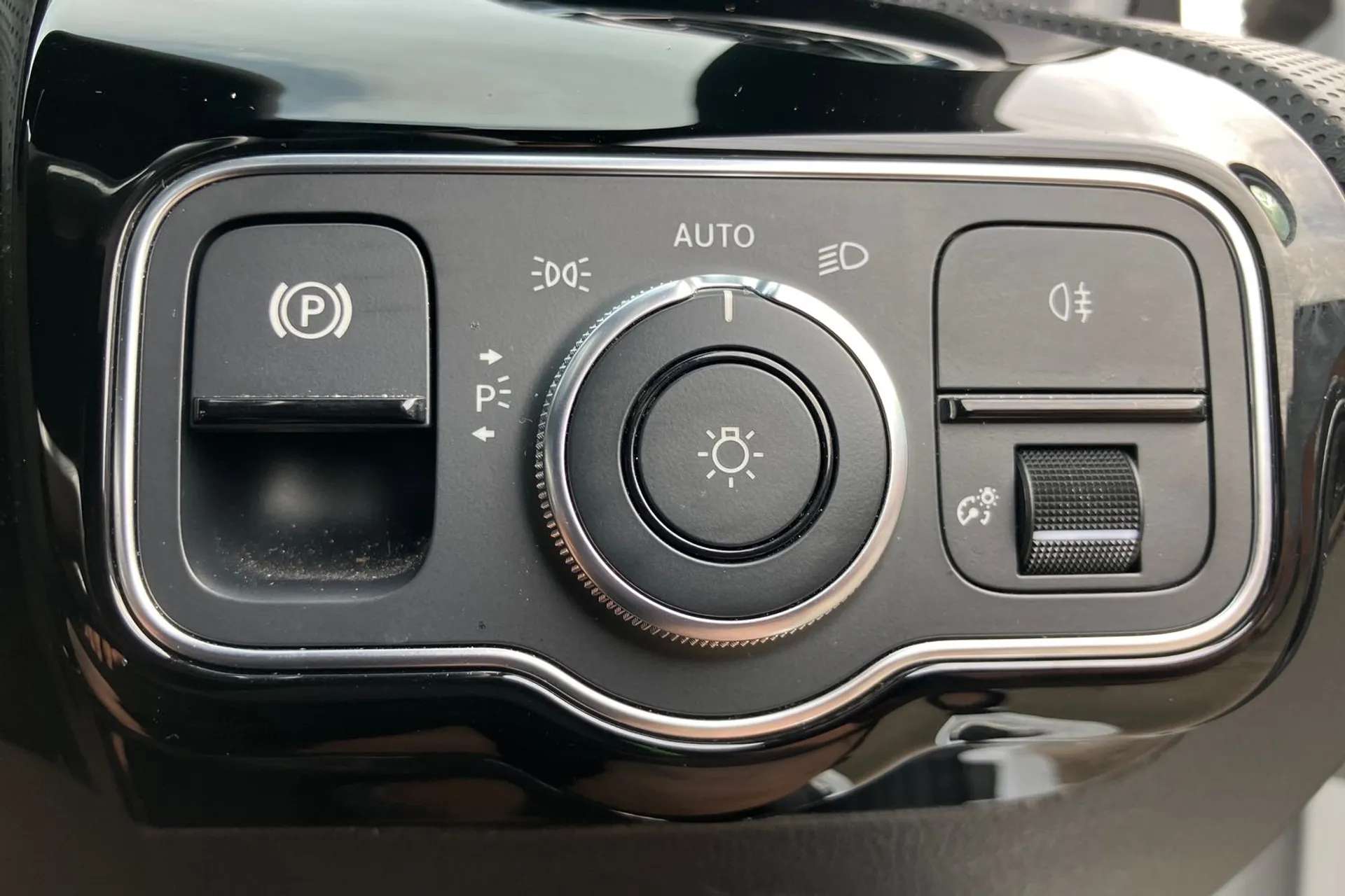 2021 MERCEDES-BENZ A CLASS 2021 MERCEDES-BENZ A CLASS