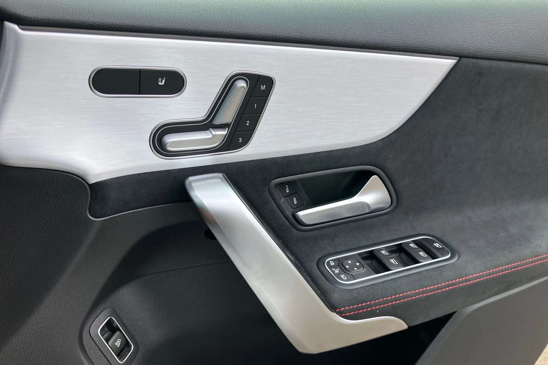 2021 MERCEDES-BENZ A CLASS 2021 MERCEDES-BENZ A CLASS