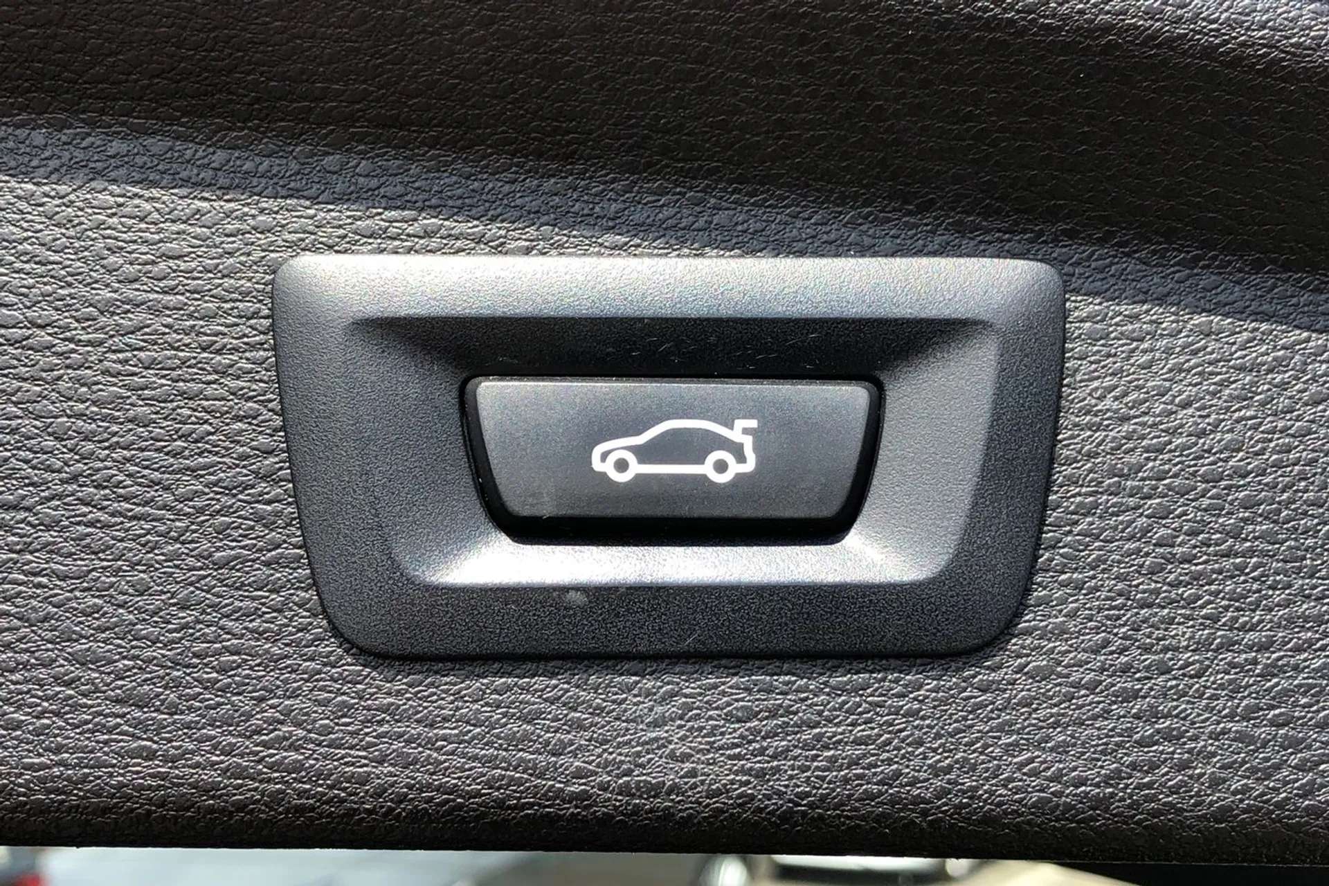 2023 BMW X2 2023 BMW X2